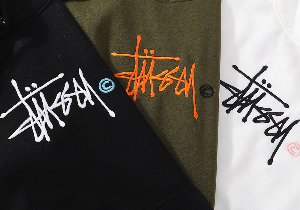 ZZ317 STUSSY Hooded sweatshirt gallery