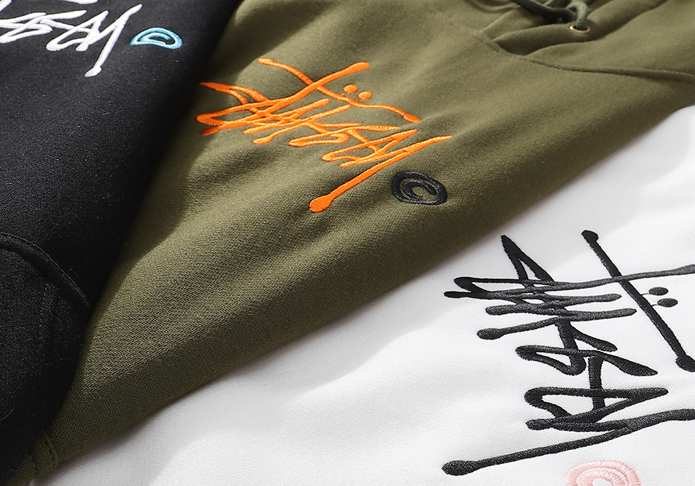 ZZ317 STUSSY Hooded sweatshirt gallery