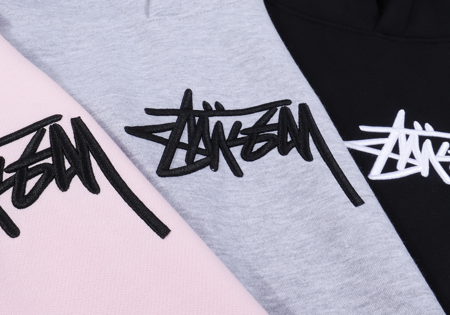 ZZ320 STUSSY Hooded sweatshirt gallery