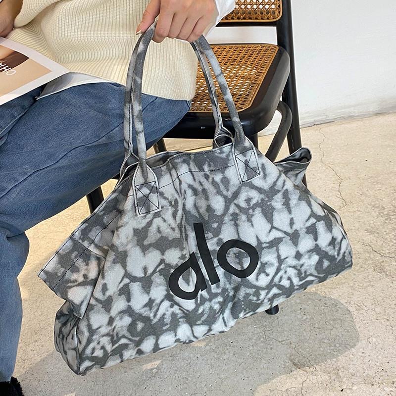 ZZ396 alo handbag gallery