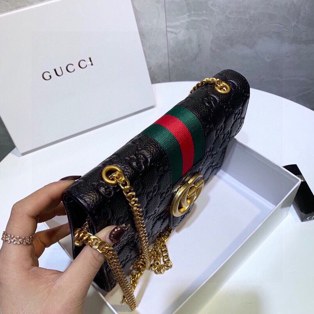 ⬆️21877-Gucci-399 gallery