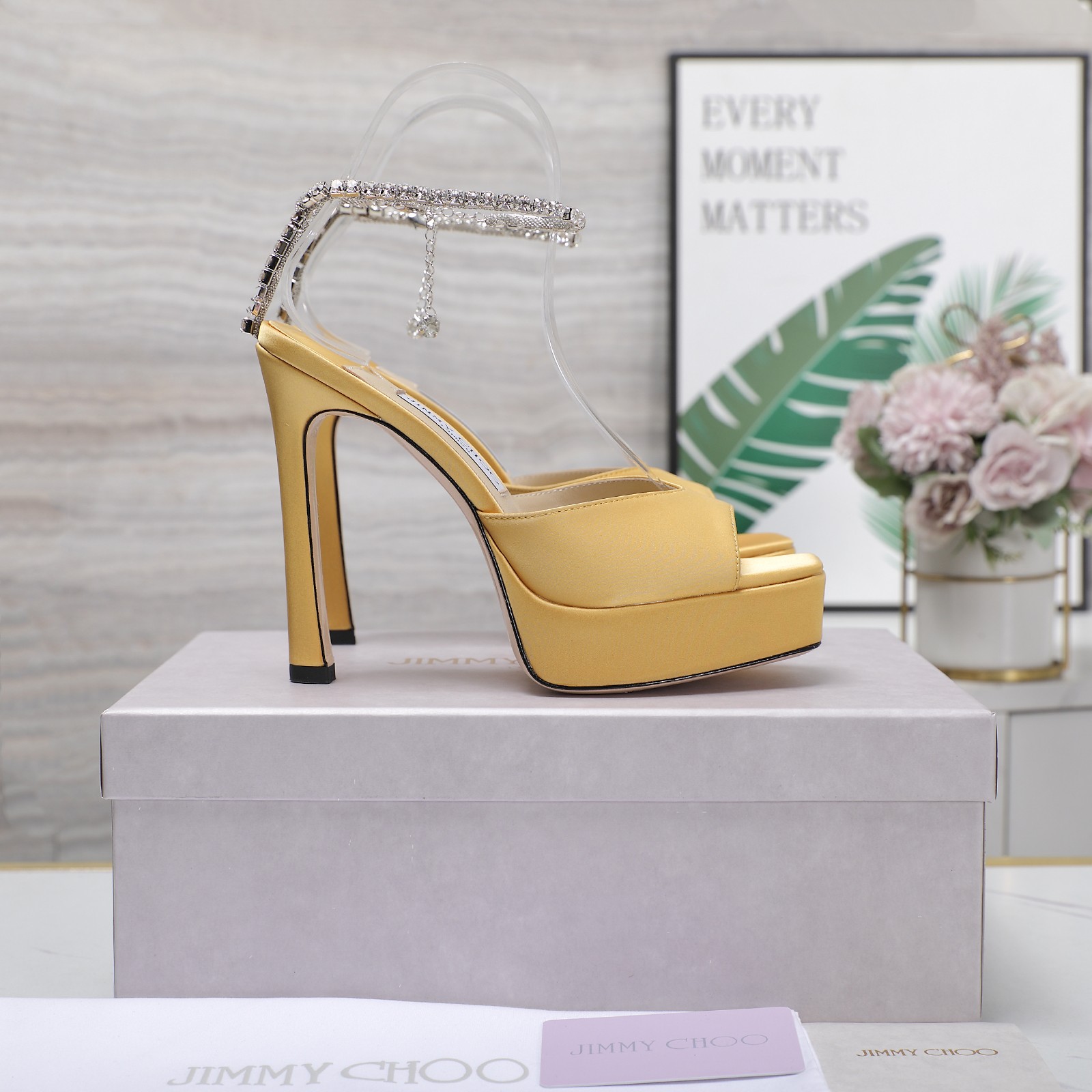 ⬆️22298-jimmy  choo-966 gallery