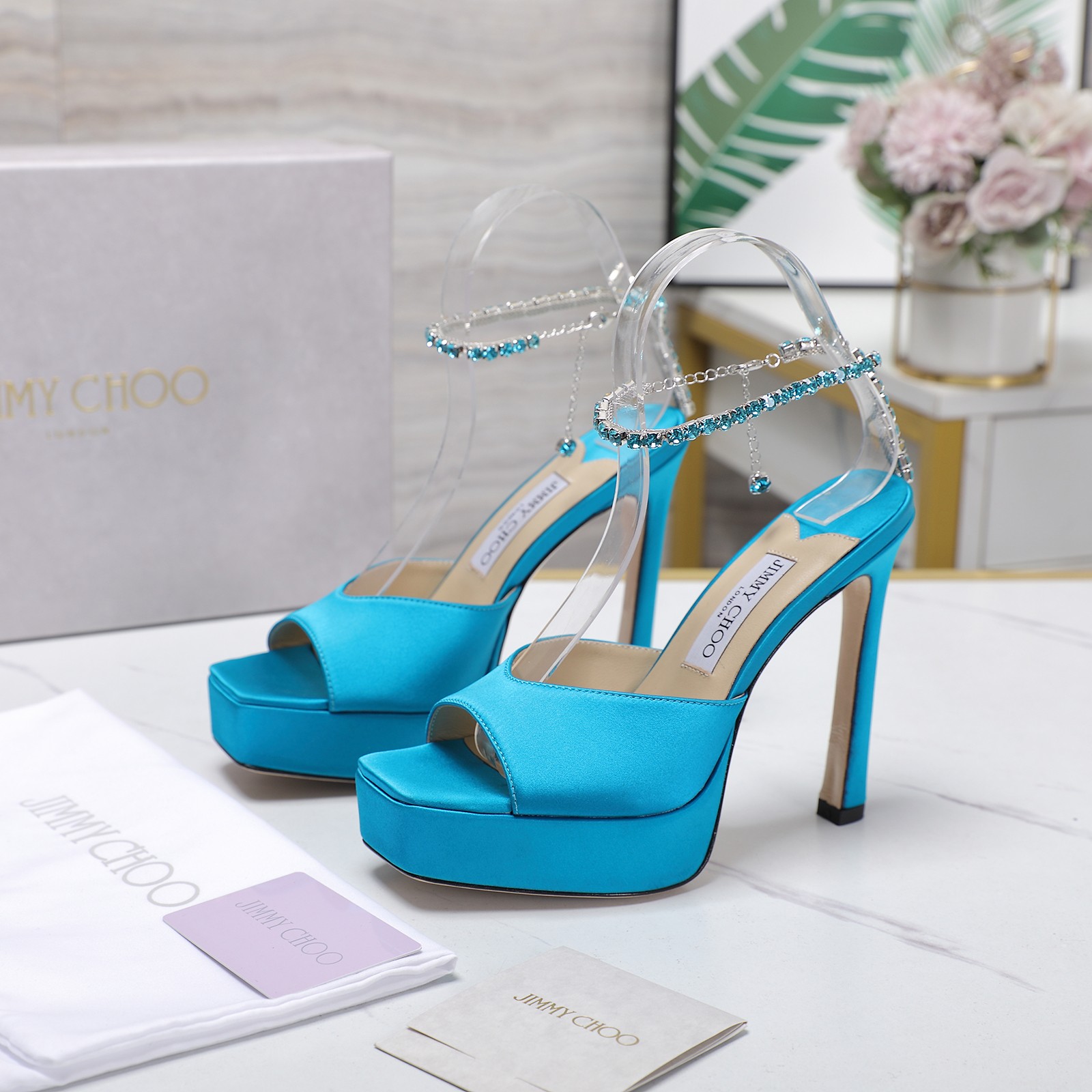 ⬆️22298-jimmy  choo-966 gallery