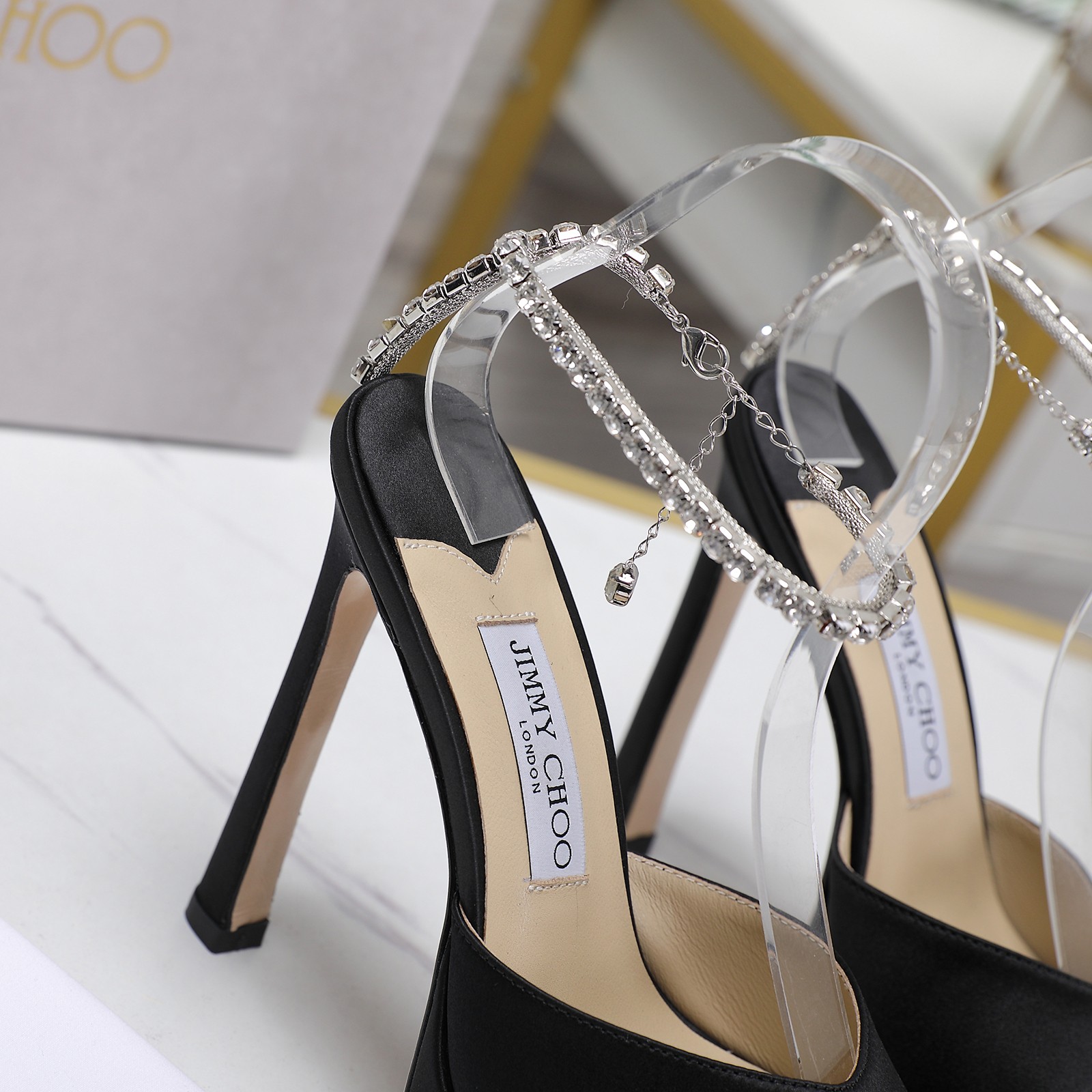 ⬆️22298-jimmy  choo-966 gallery