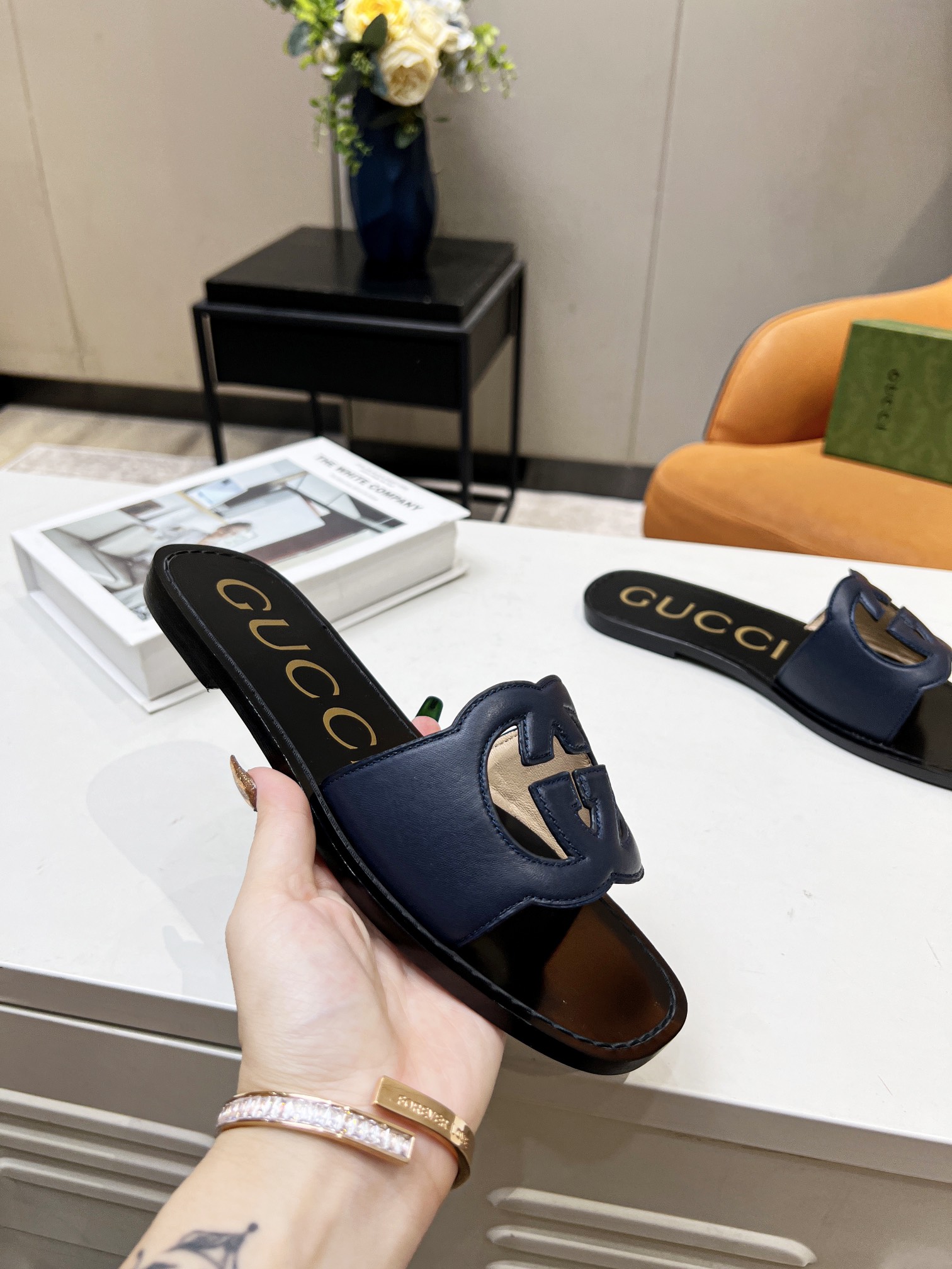 ⬆️22457-Gucci-580 gallery