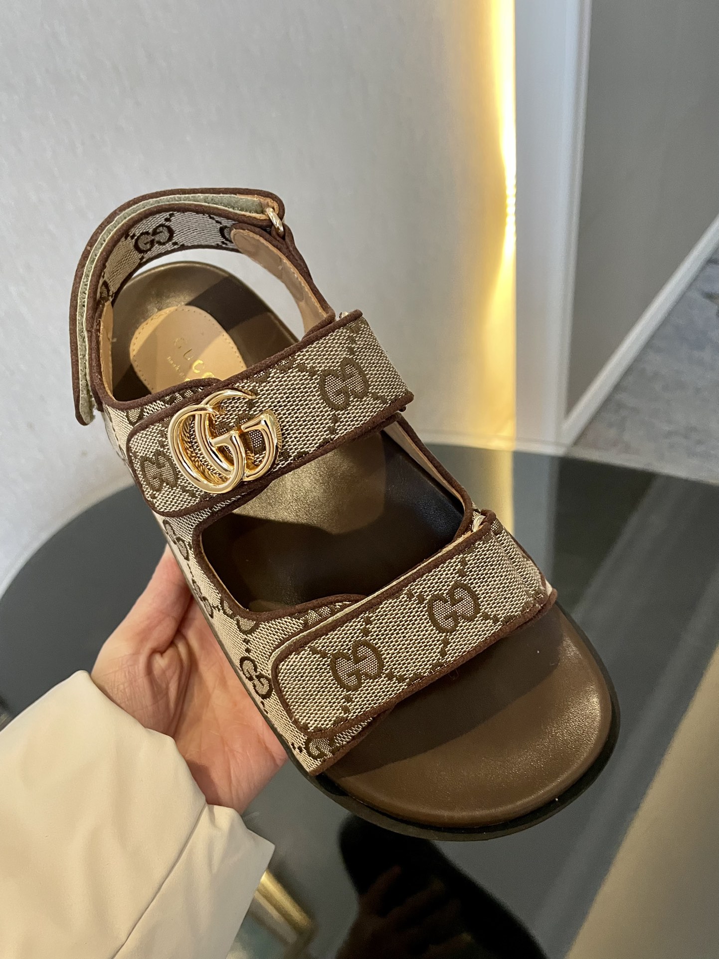 ⬆️22524-Gucci-860 gallery