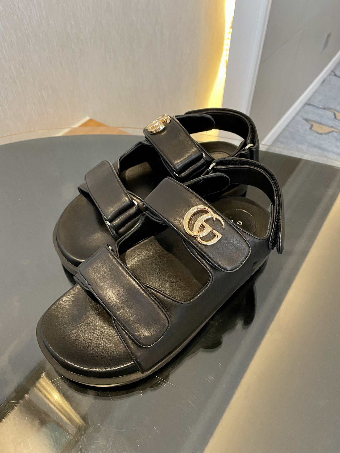 ⬆️22524-Gucci-860 gallery