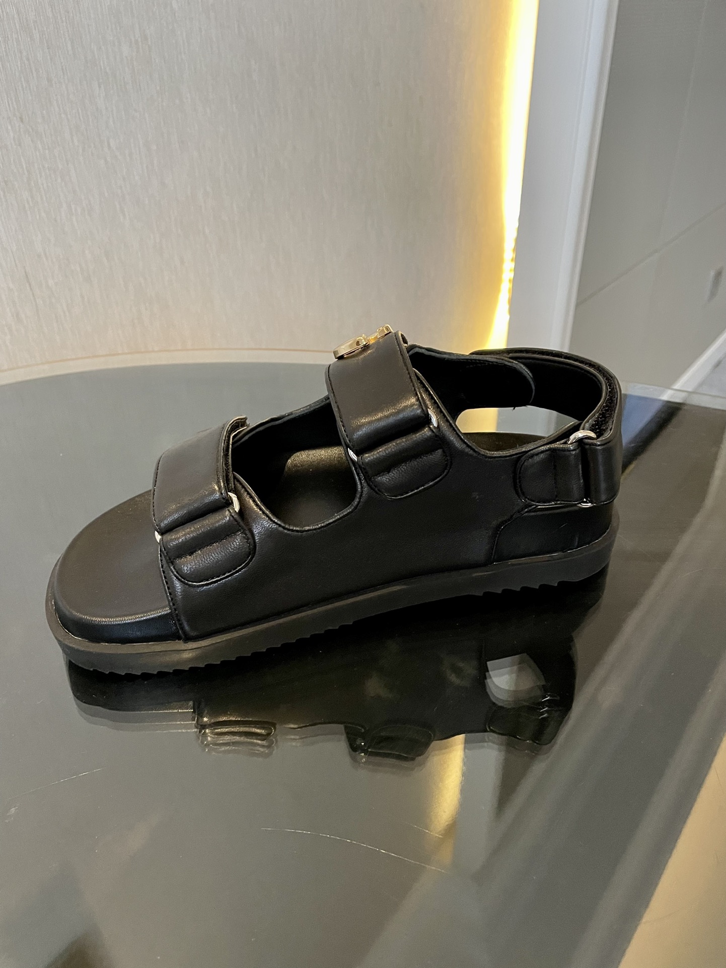 ⬆️22524-Gucci-860 gallery