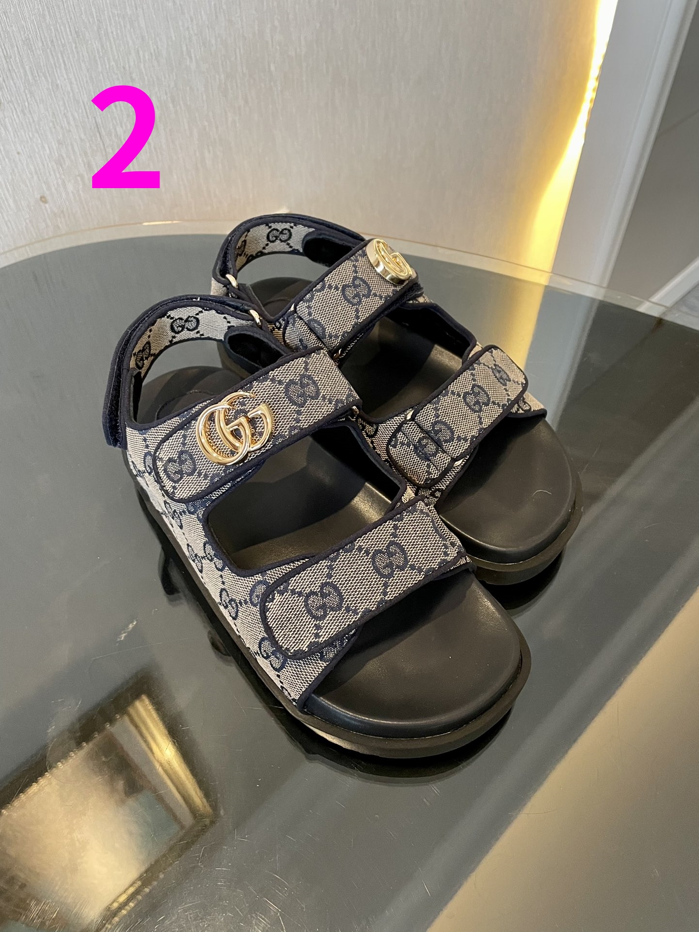 ⬆️22524-Gucci-860 gallery