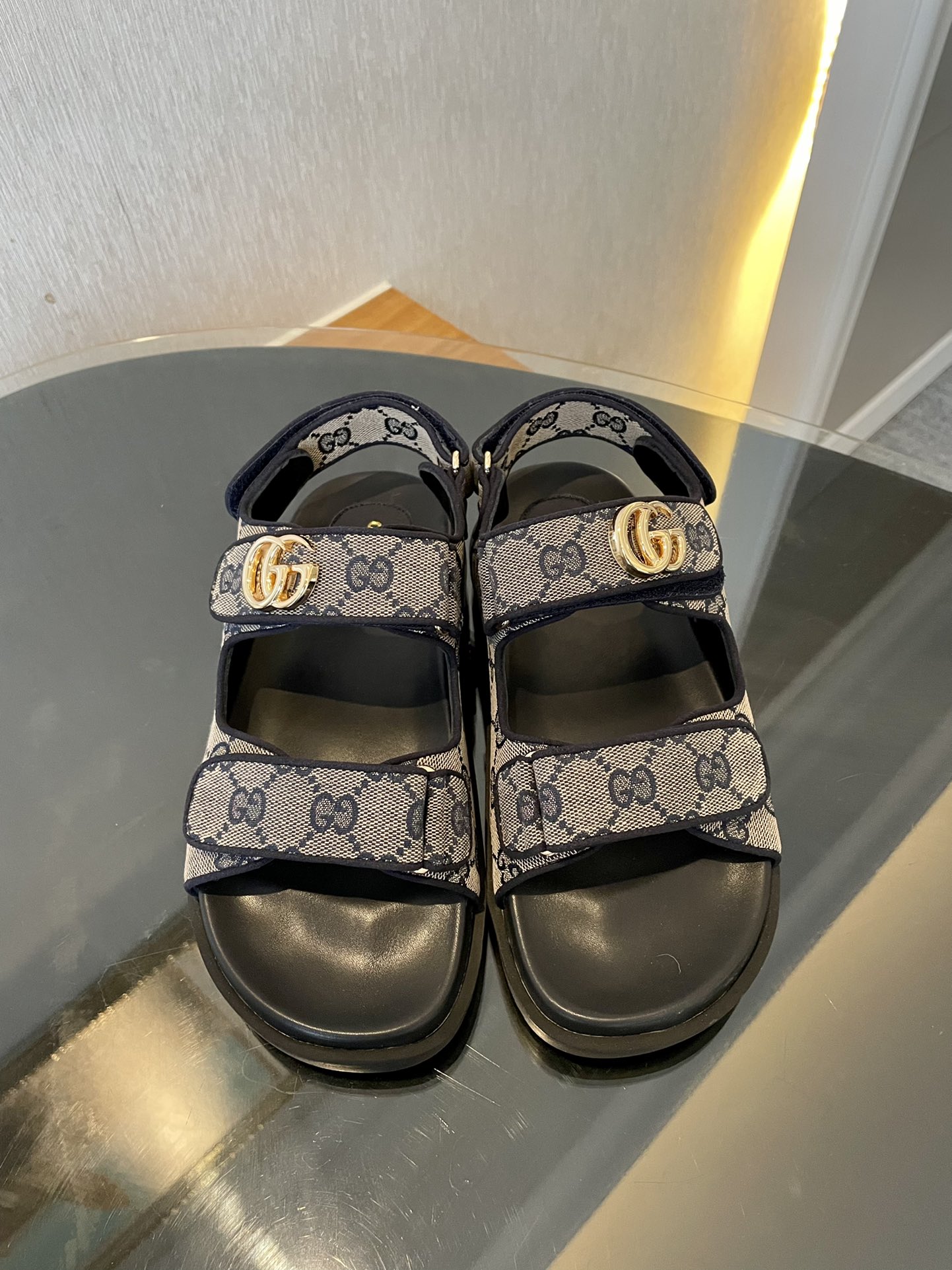 ⬆️22524-Gucci-860 gallery