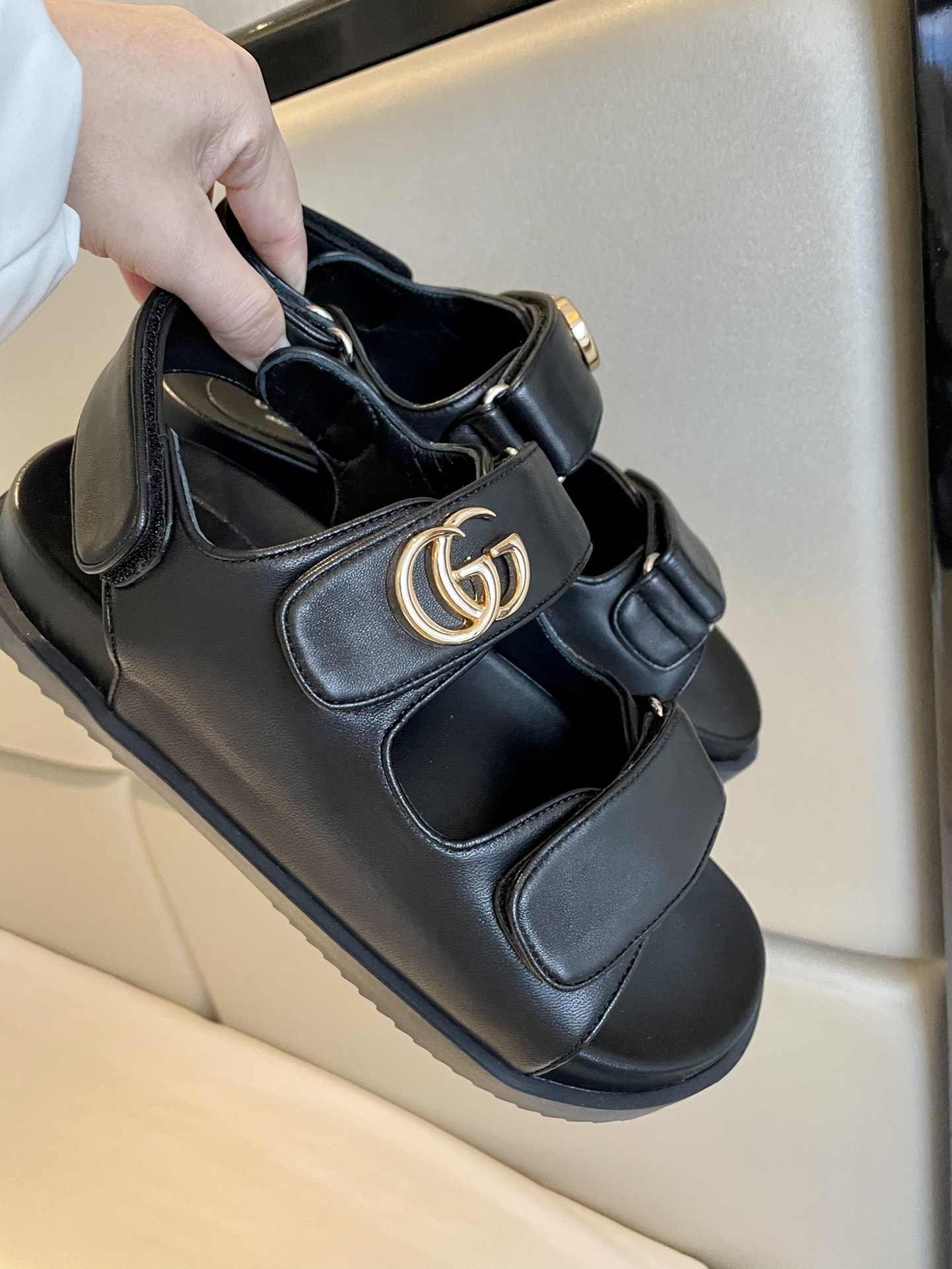 ⬆️22524-Gucci-860 gallery