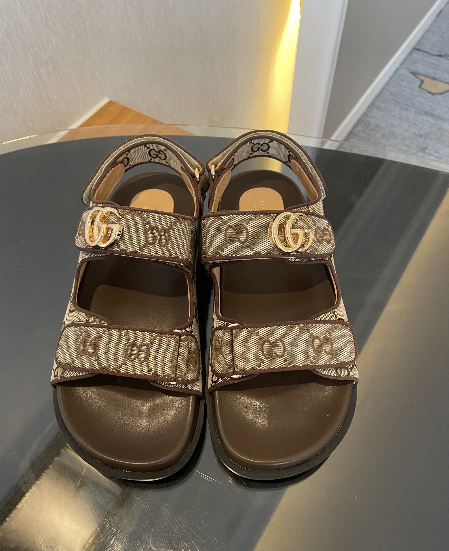 ⬆️22524-Gucci-860 gallery