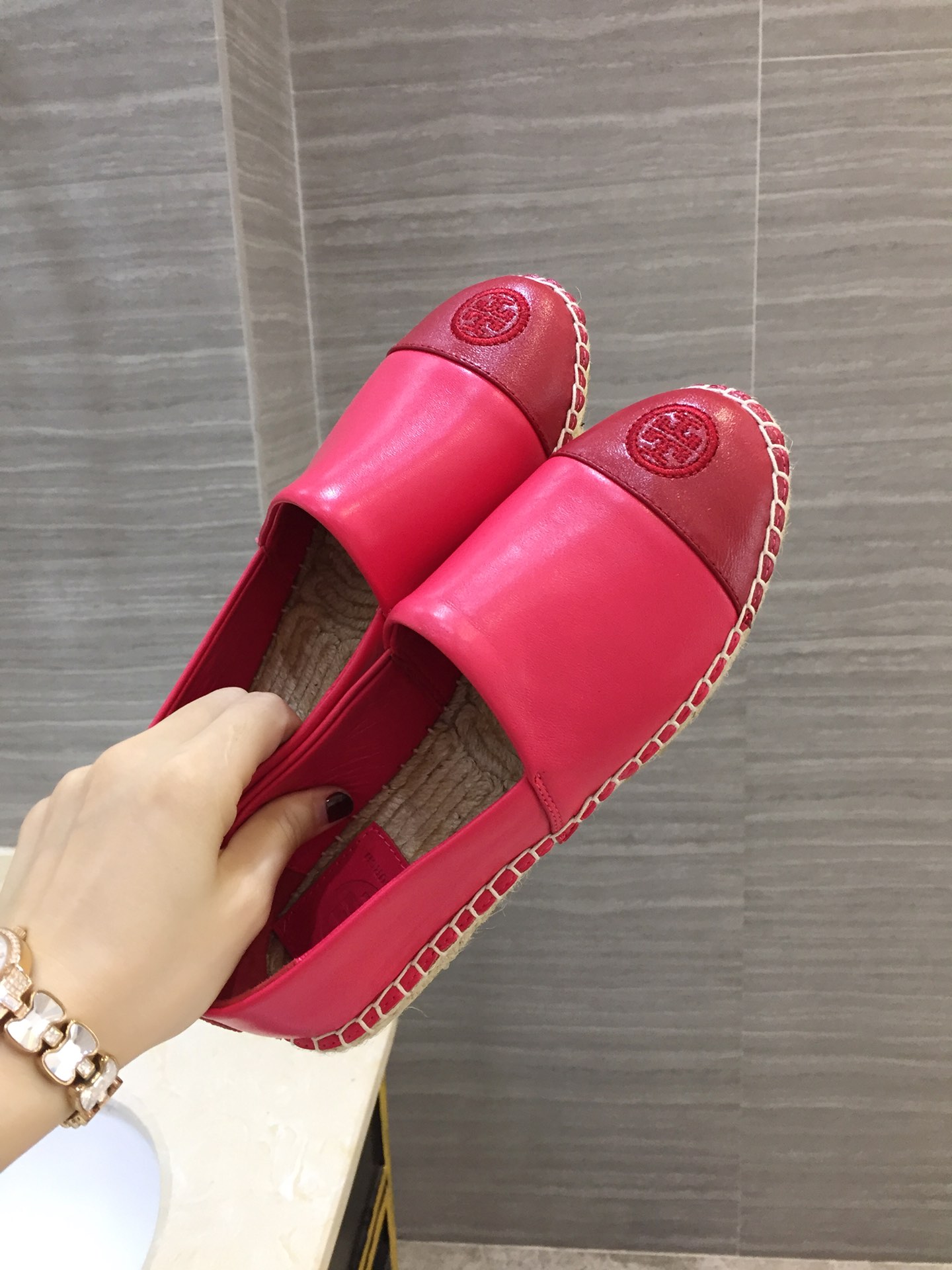 ⬆️22548-Tory  burch-688 gallery