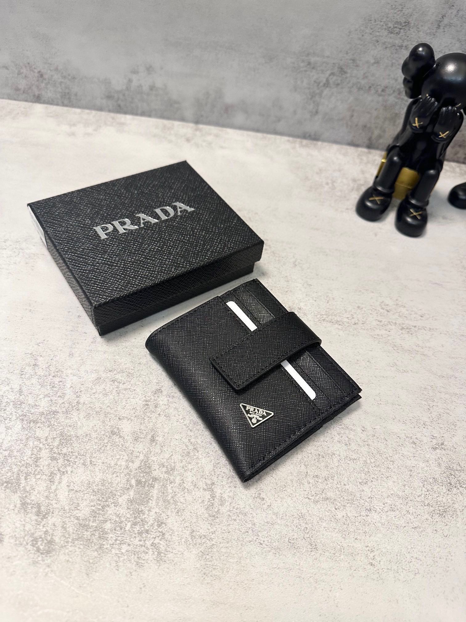 ⬆️22553-PRADA-275 gallery