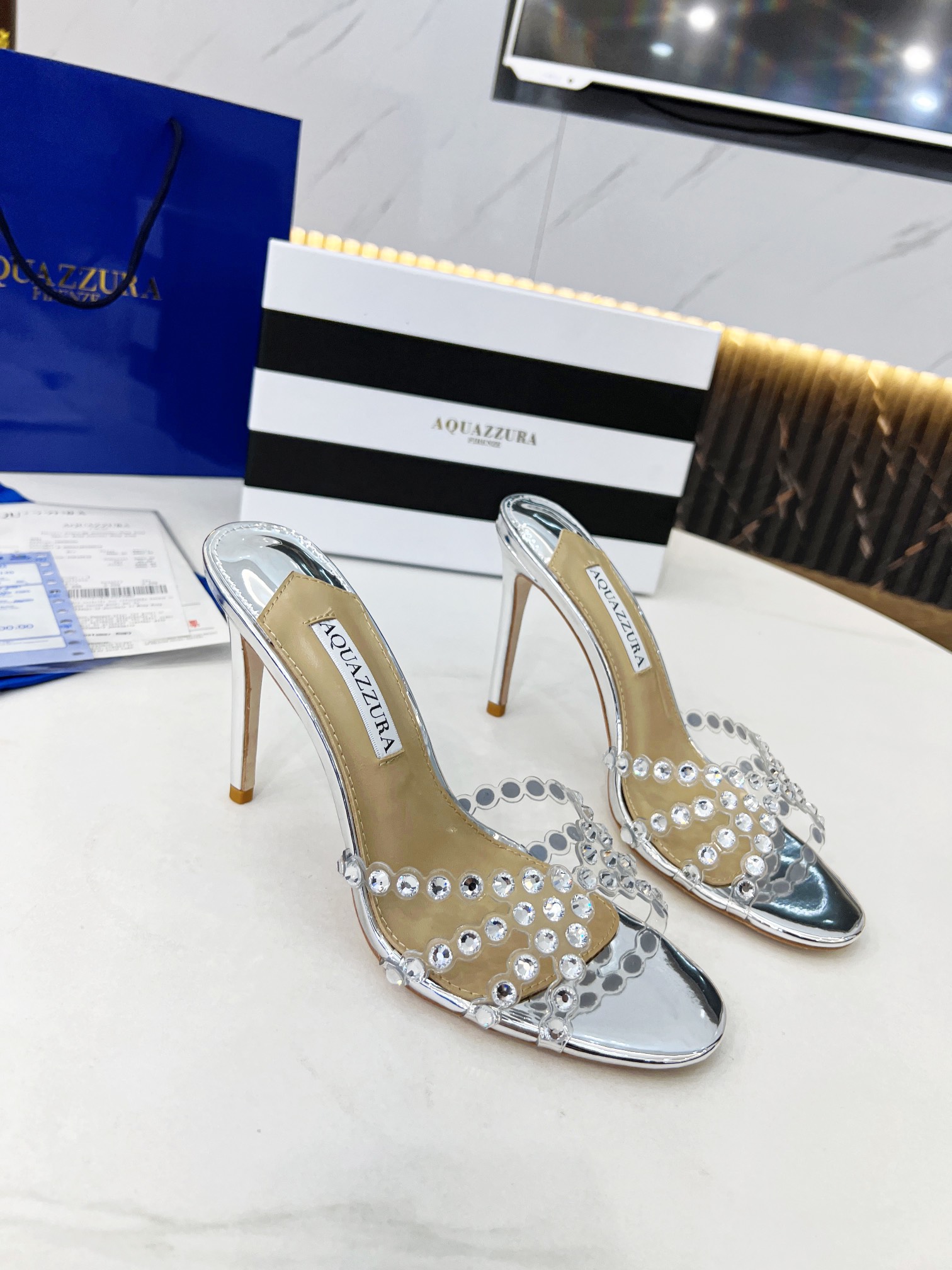 ⬆️22555-AQUAZZURA-775 gallery