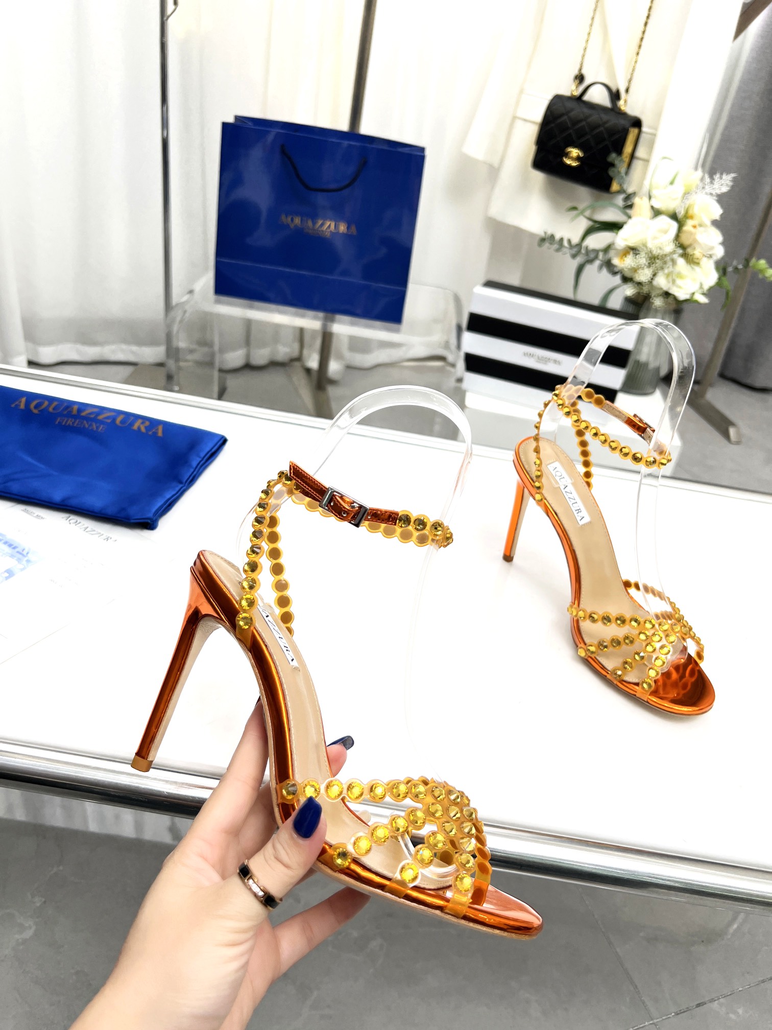 ⬆️22556-AQUAZZURA-805 gallery