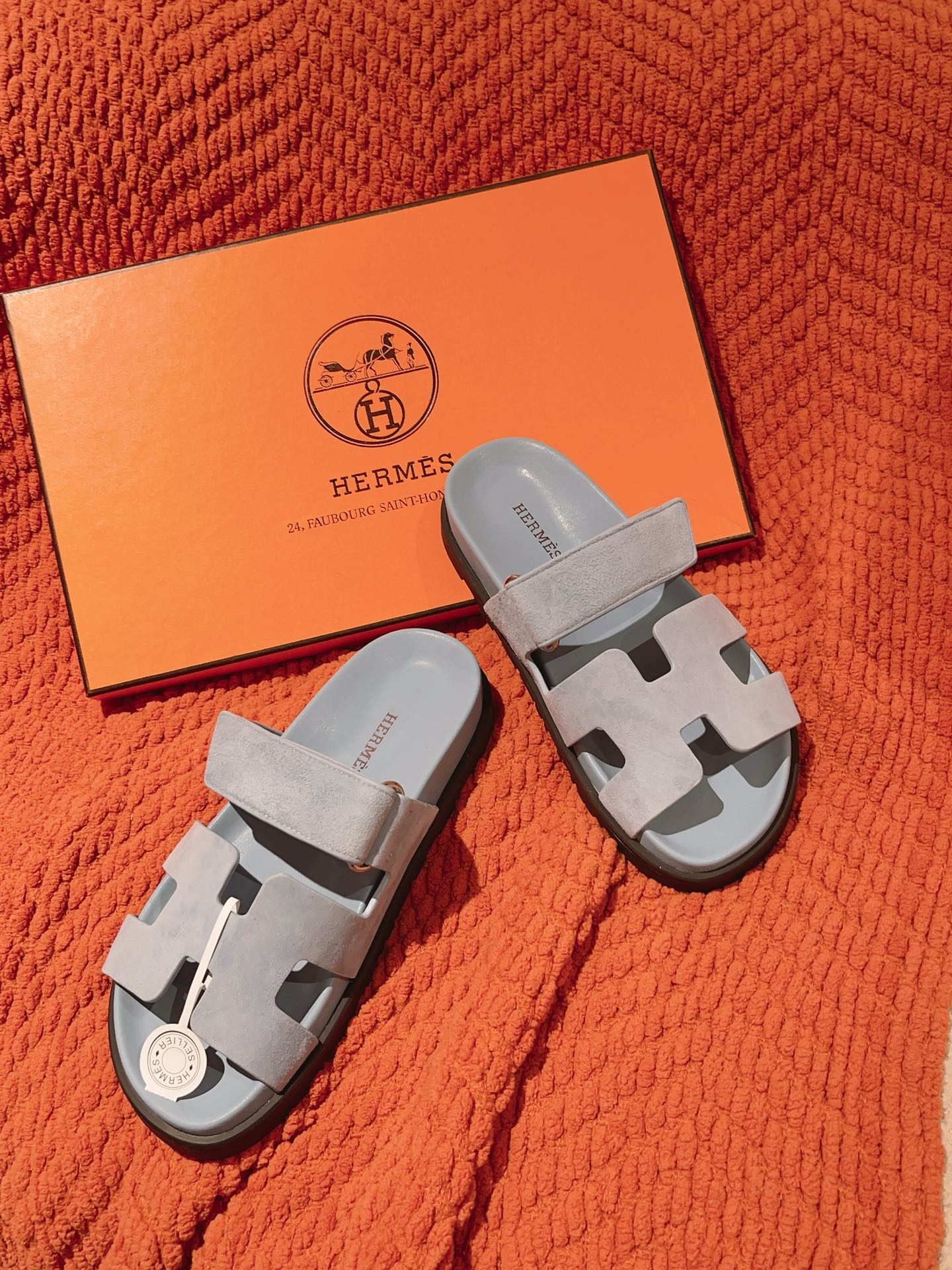 ⬆️22640-Hermès-874 gallery