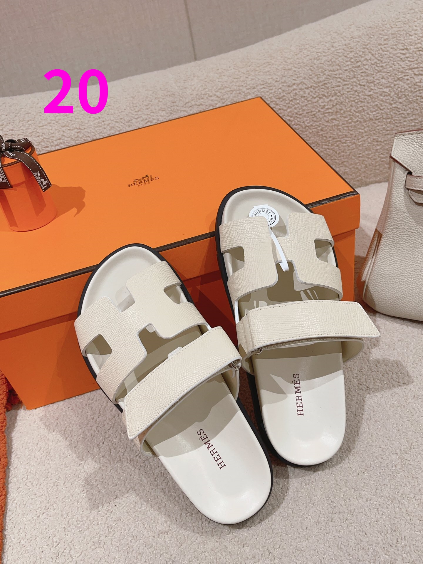 ⬆️22640-Hermès-874 gallery