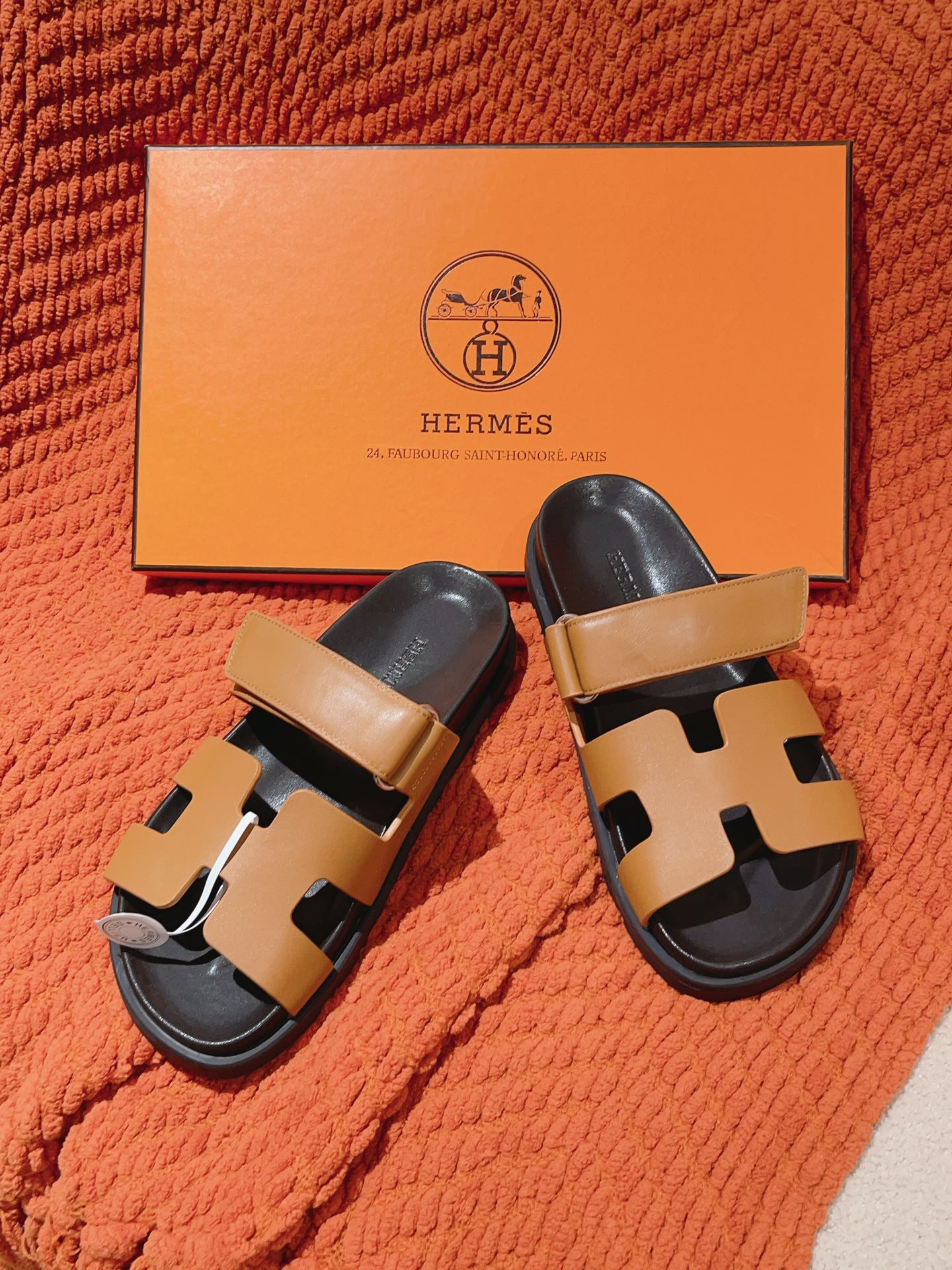 ⬆️22640-Hermès-874 gallery