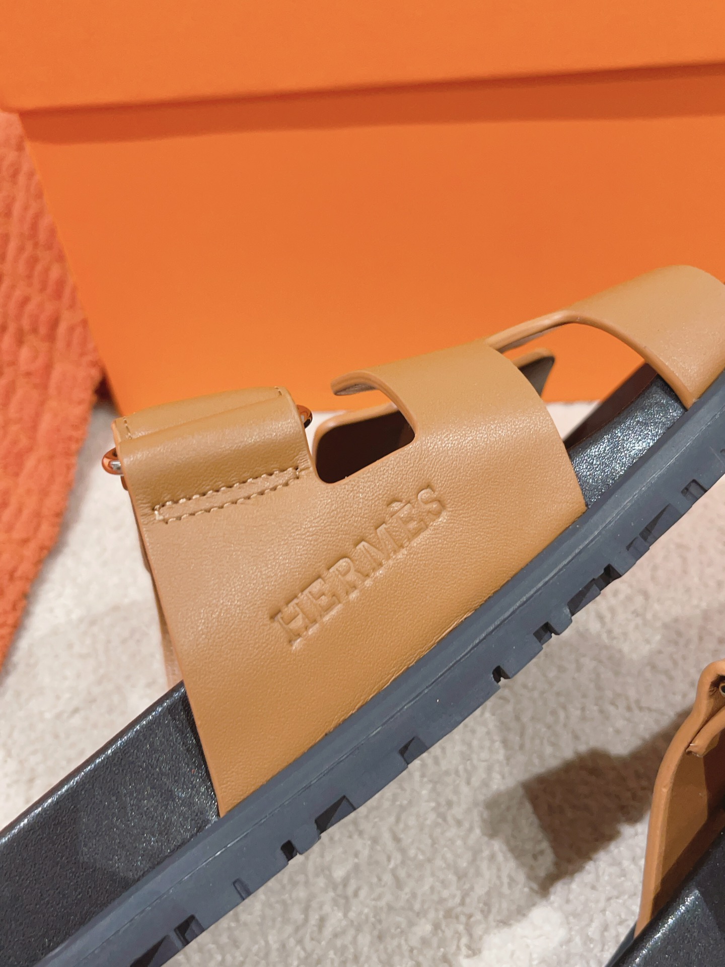 ⬆️22640-Hermès-874 gallery