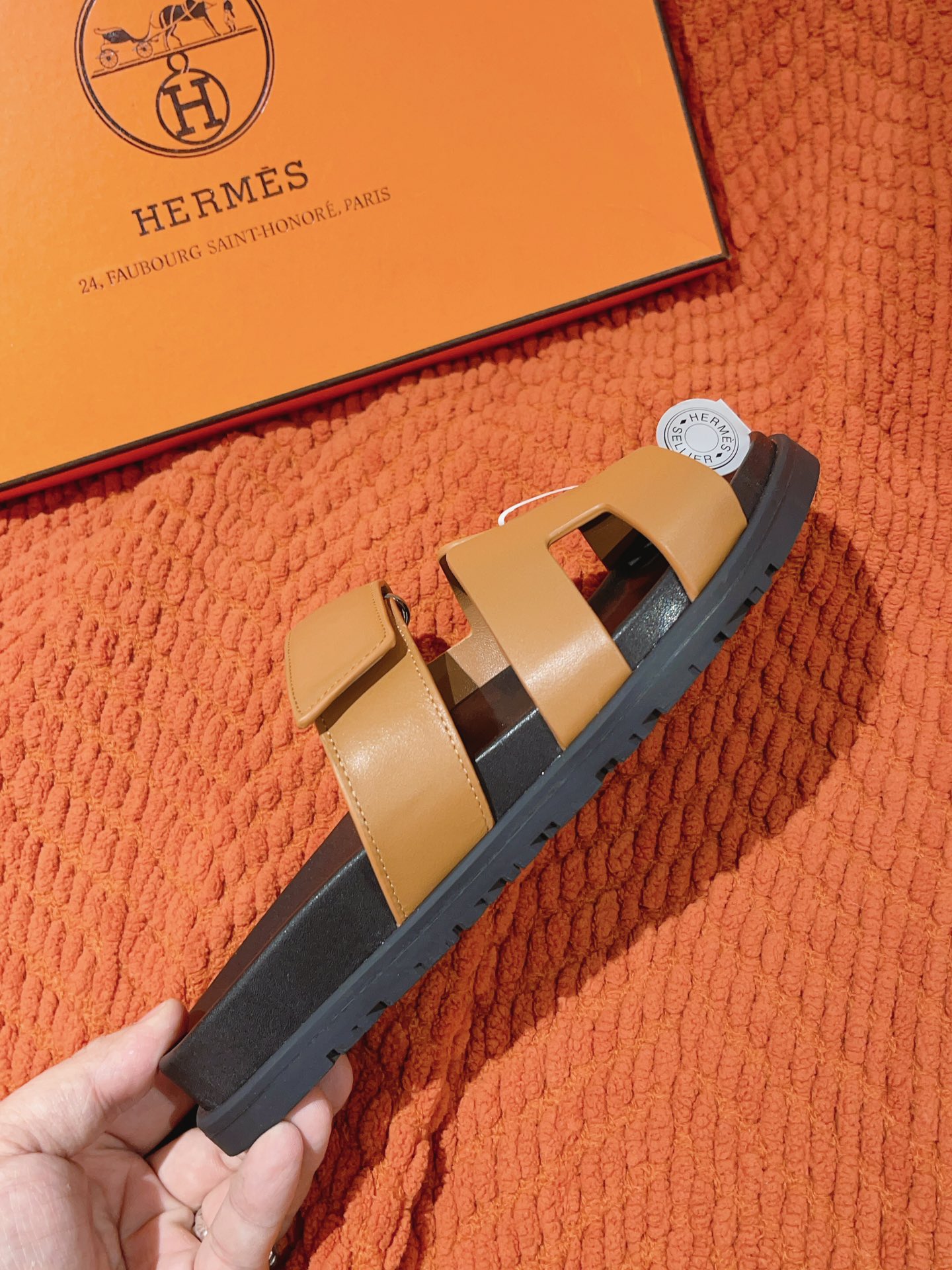 ⬆️22640-Hermès-874 gallery