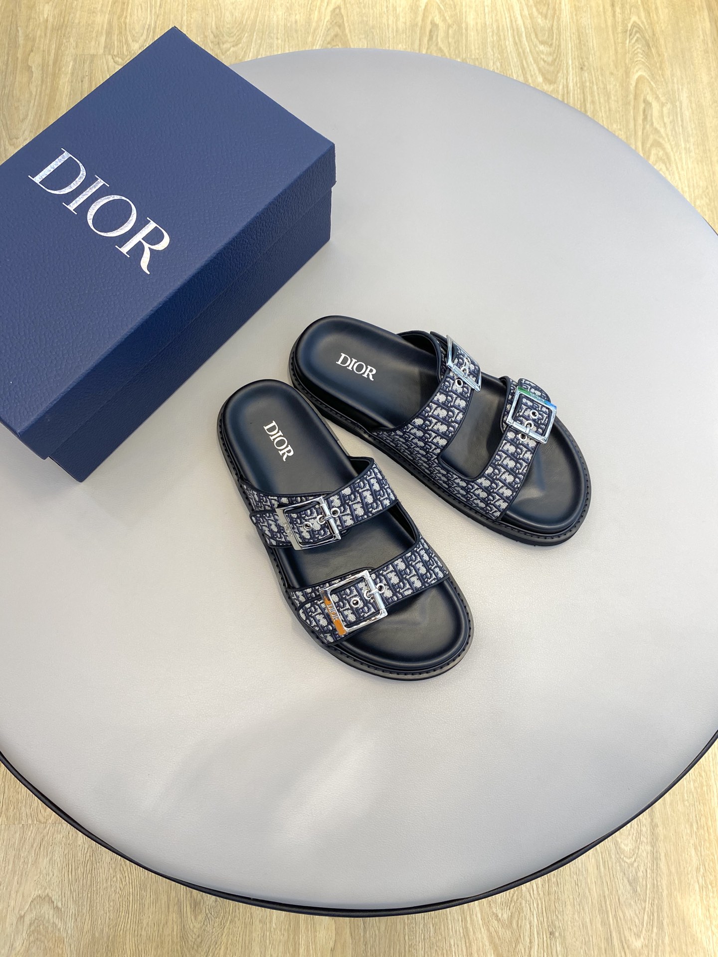 ⬆️22660-DIOR-635 gallery