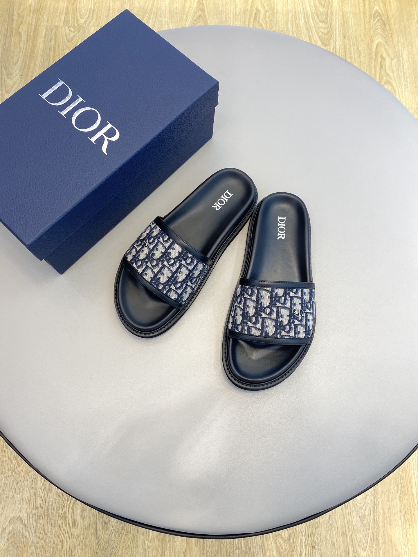 ⬆️22660-DIOR-635 gallery