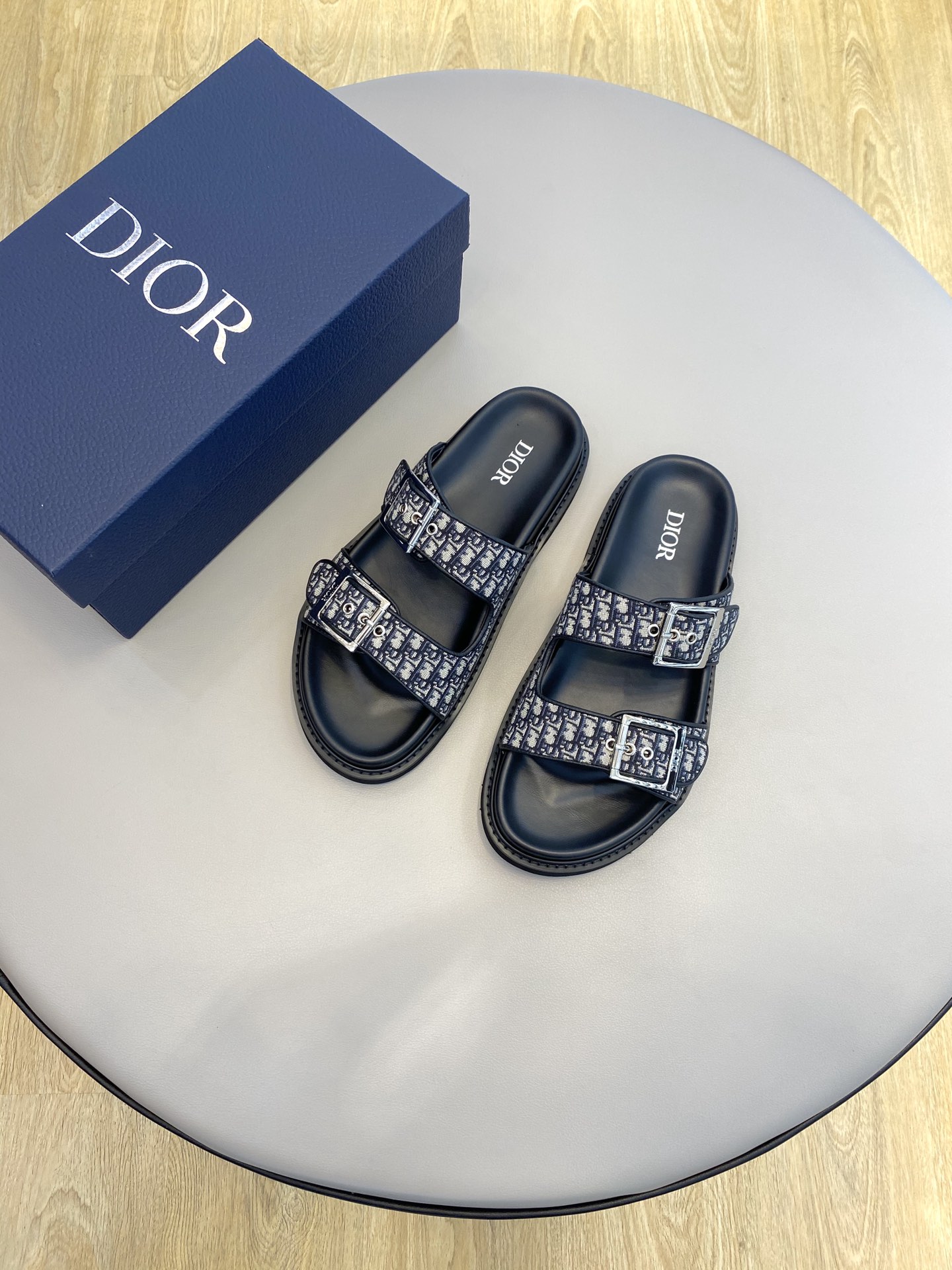 ⬆️22660-DIOR-635 gallery