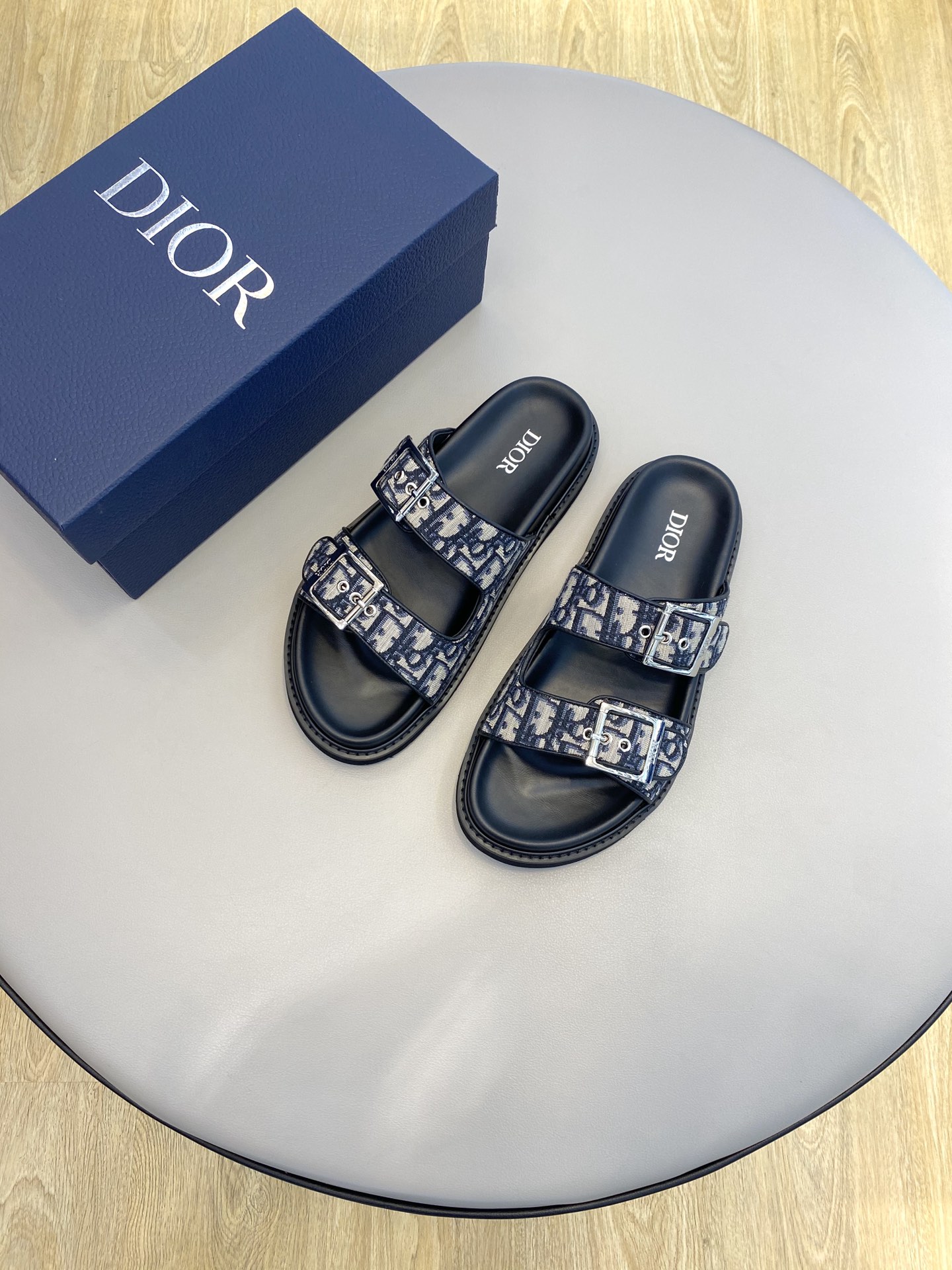 ⬆️22660-DIOR-635 gallery