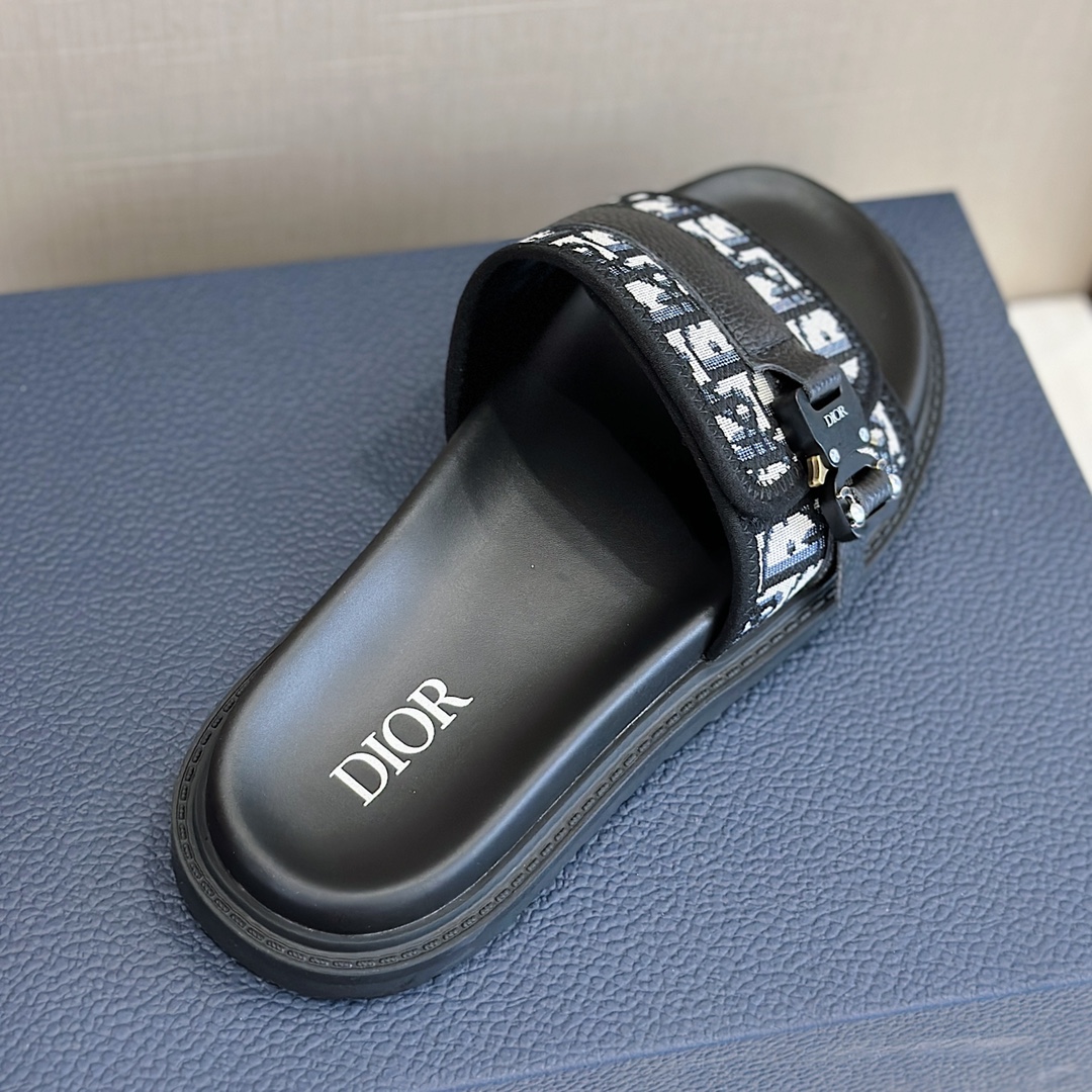 ⬆️22660-DIOR-635 gallery