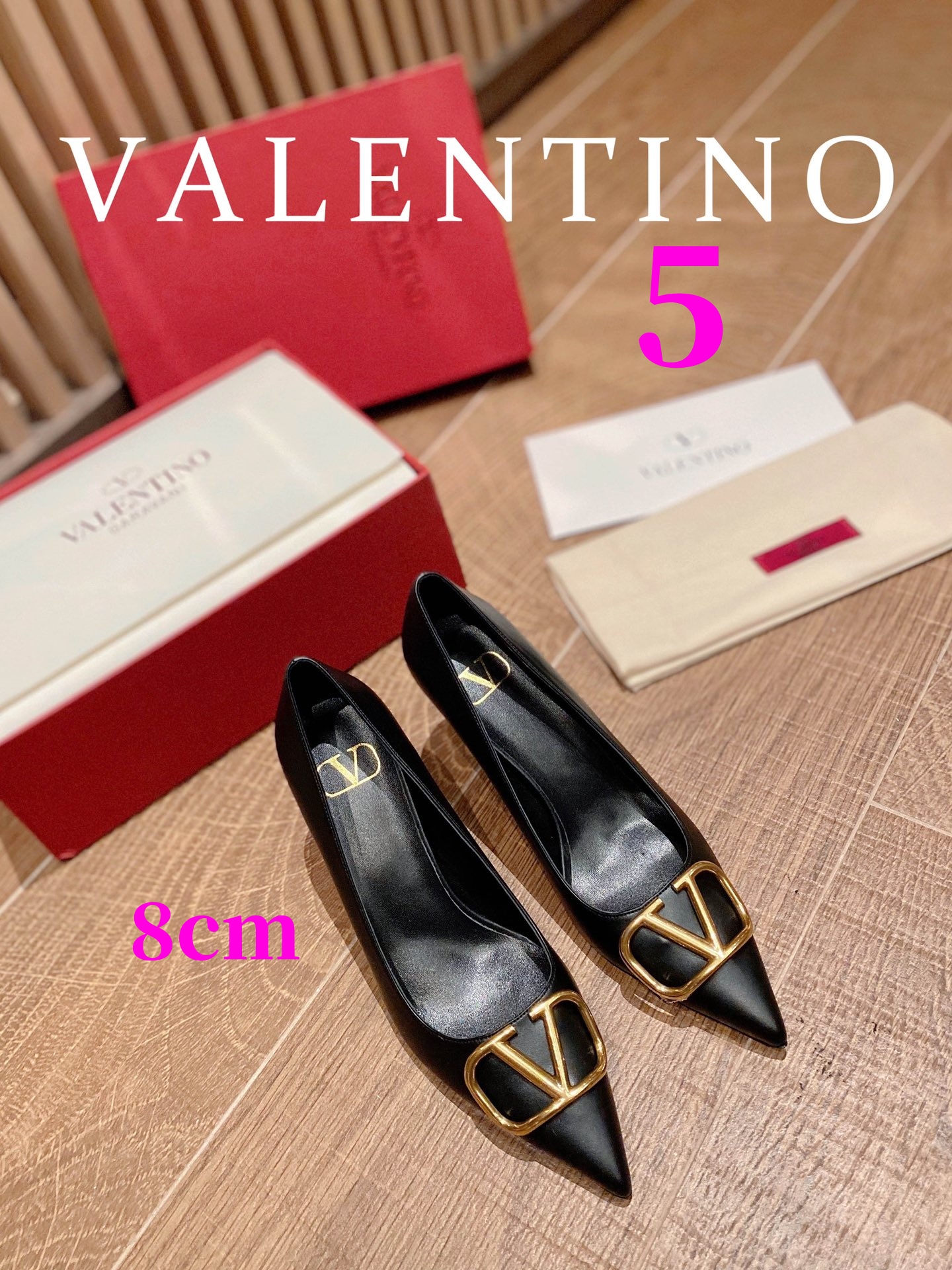 ⬆️22780-Valentino -805 gallery