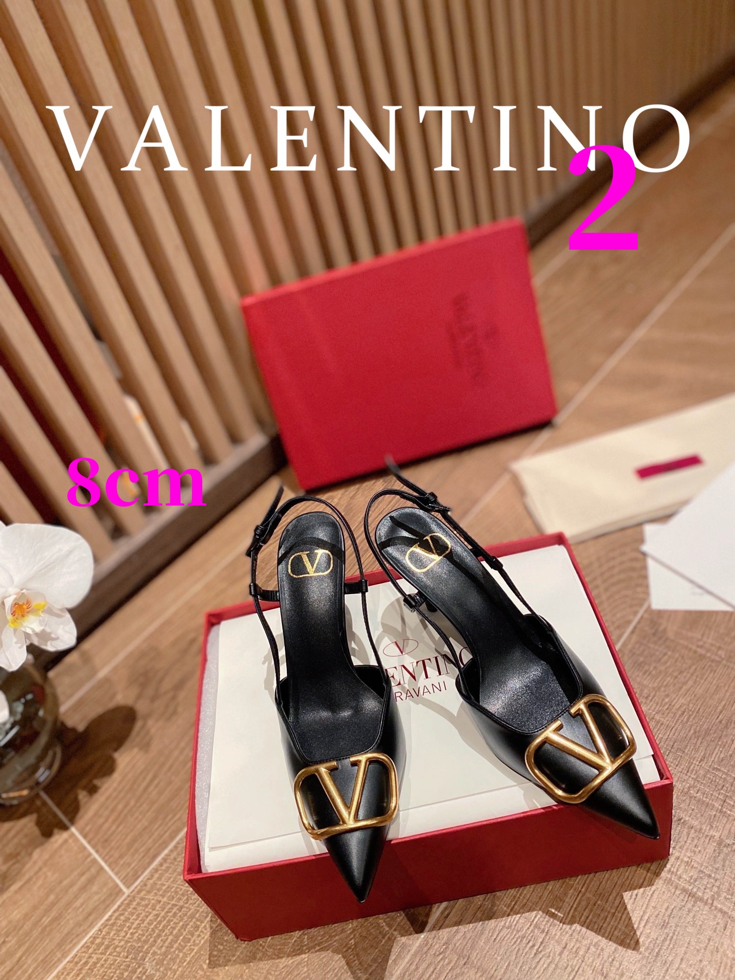 ⬆️22780-Valentino -805 gallery