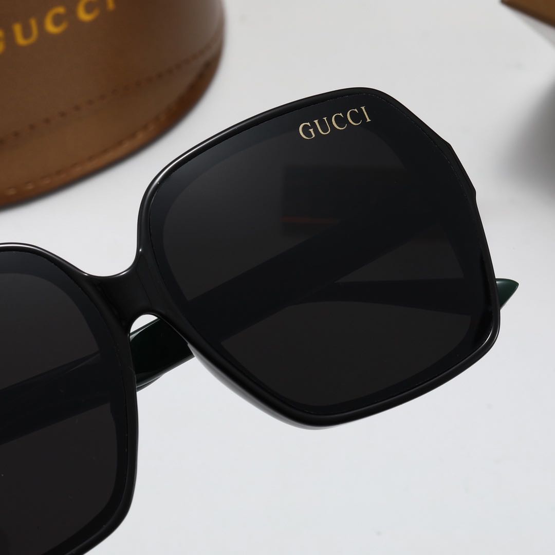 ⬆️22993-GUCCI-220 gallery