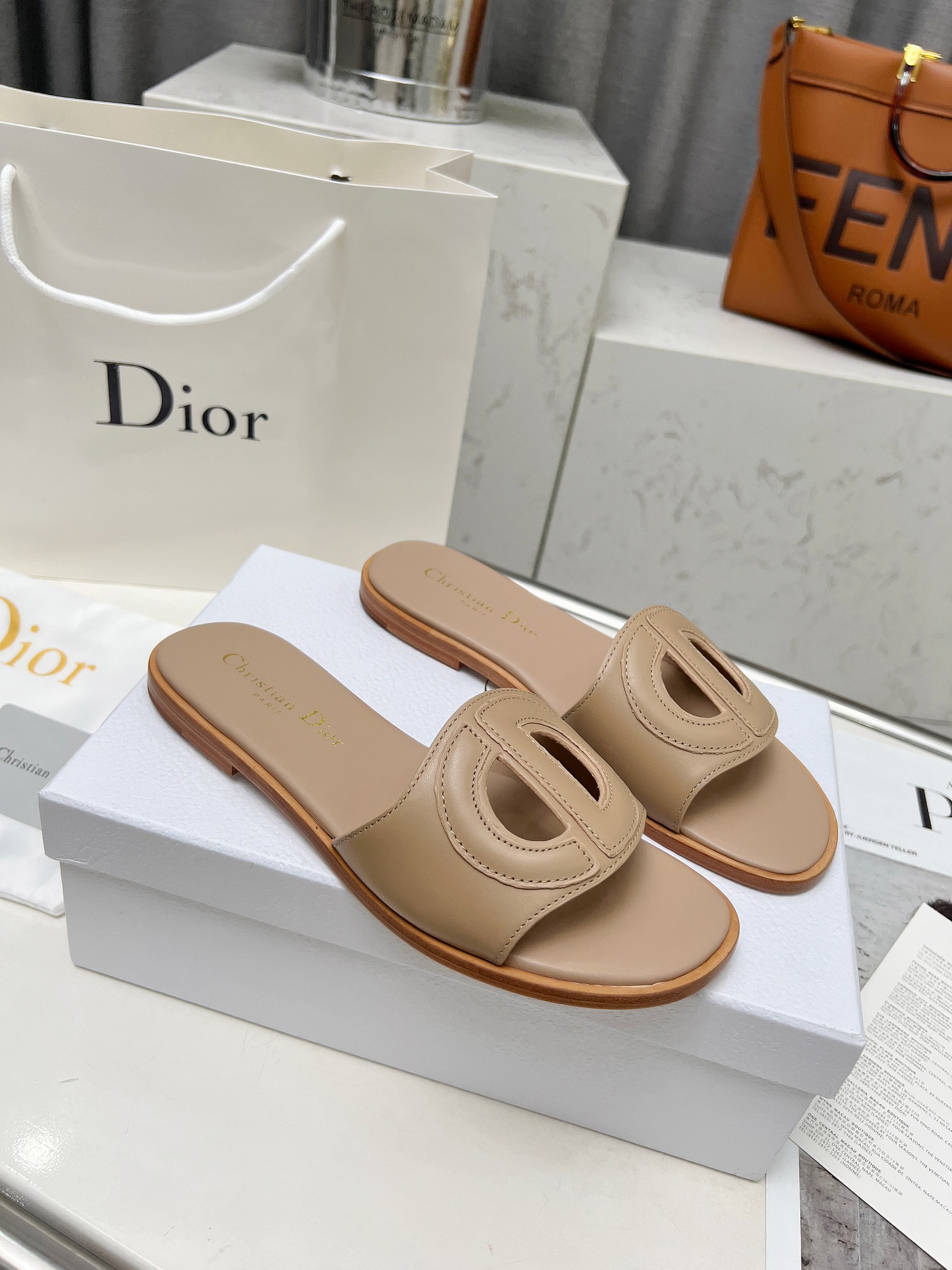 ⬆️23161-DIOR-625 gallery