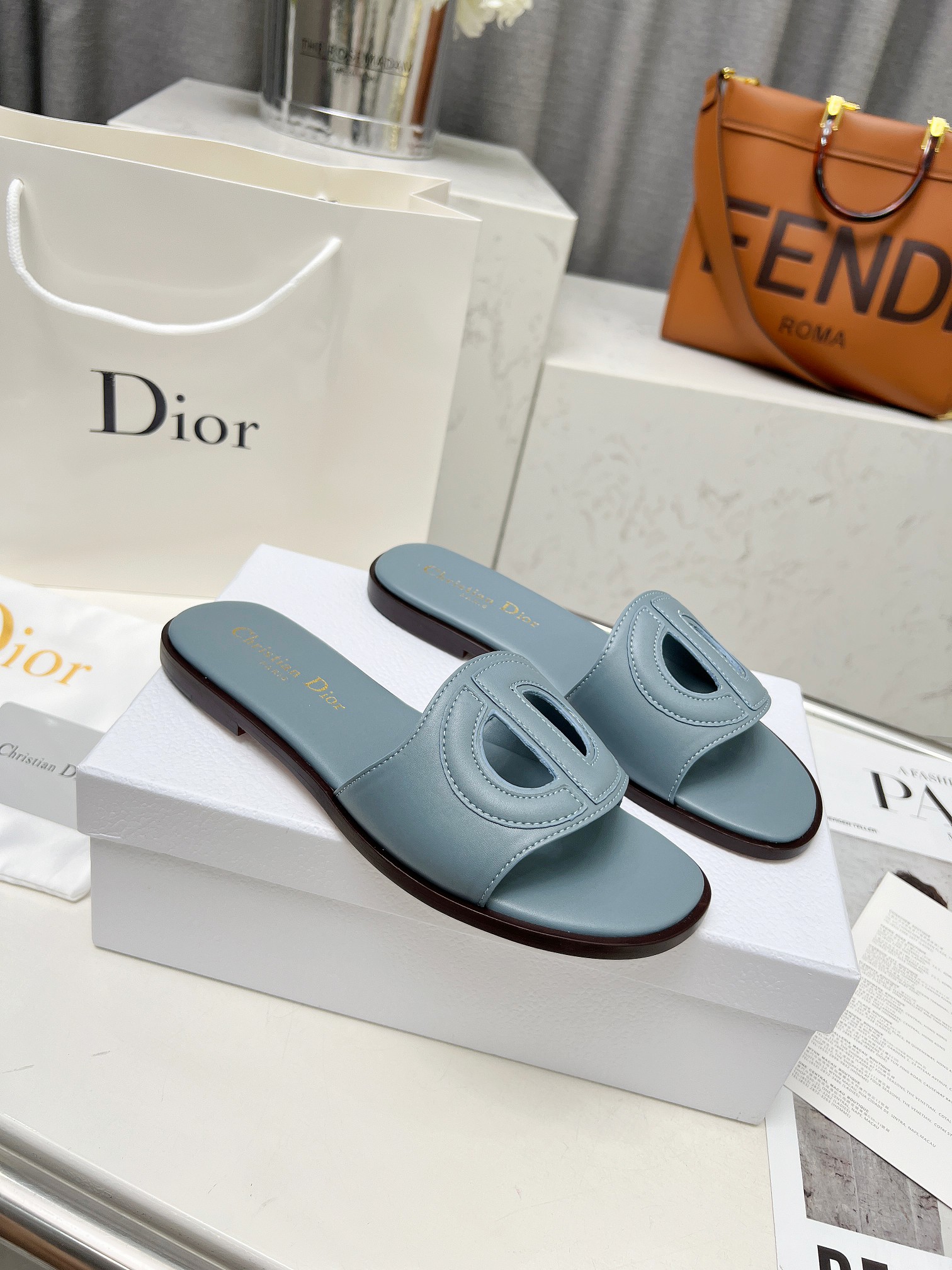 ⬆️23161-DIOR-625 gallery