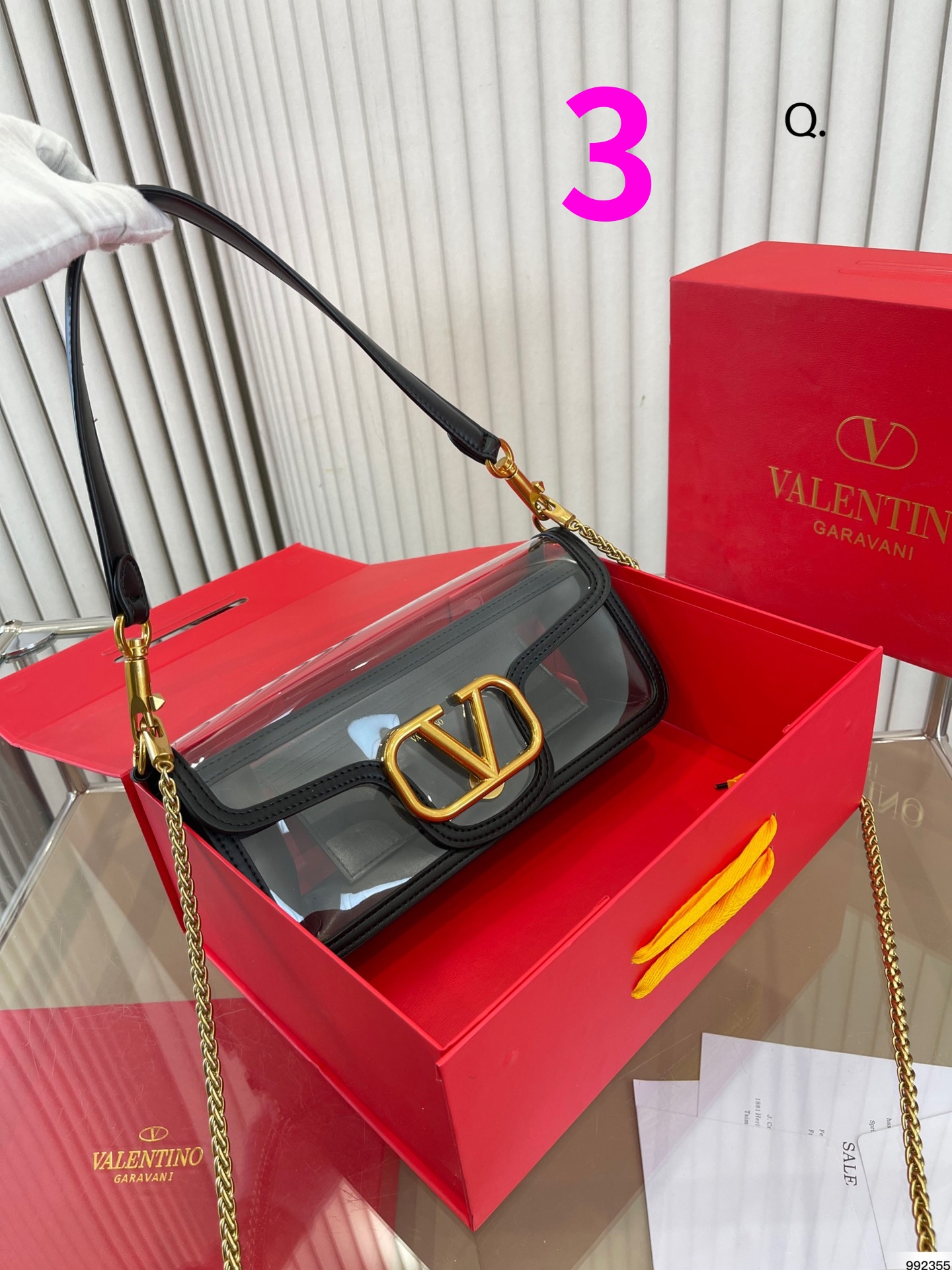 ⬆️23169-Valentino -469 gallery