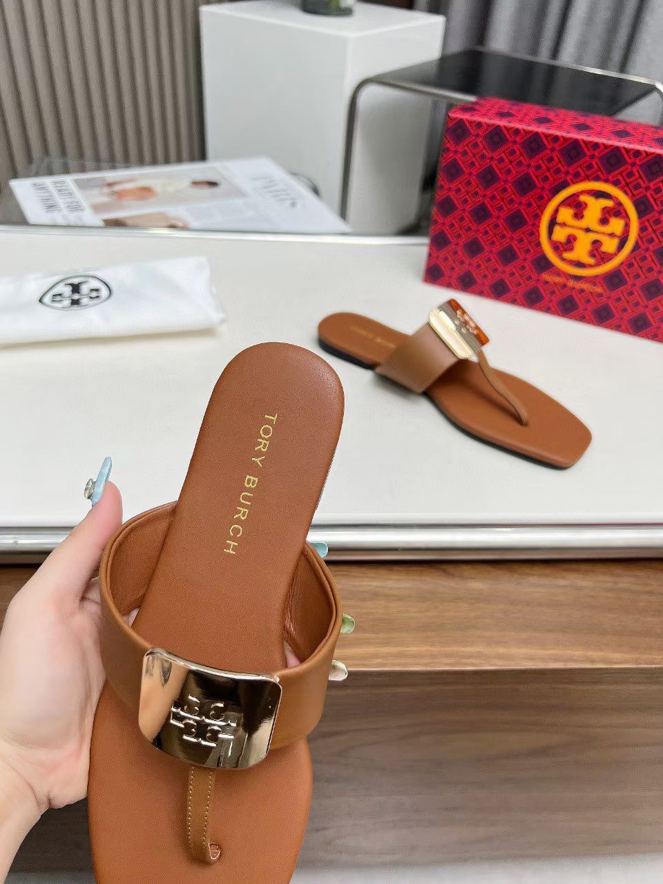 ⬆️23189--TORY BURCH-575 gallery