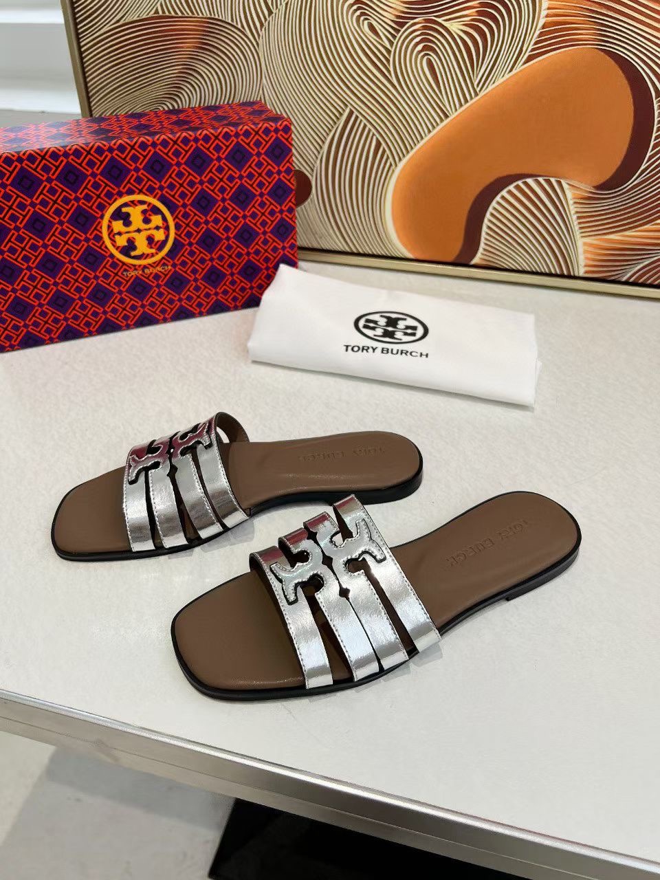 ⬆️23190--TORY BURCH-575 gallery