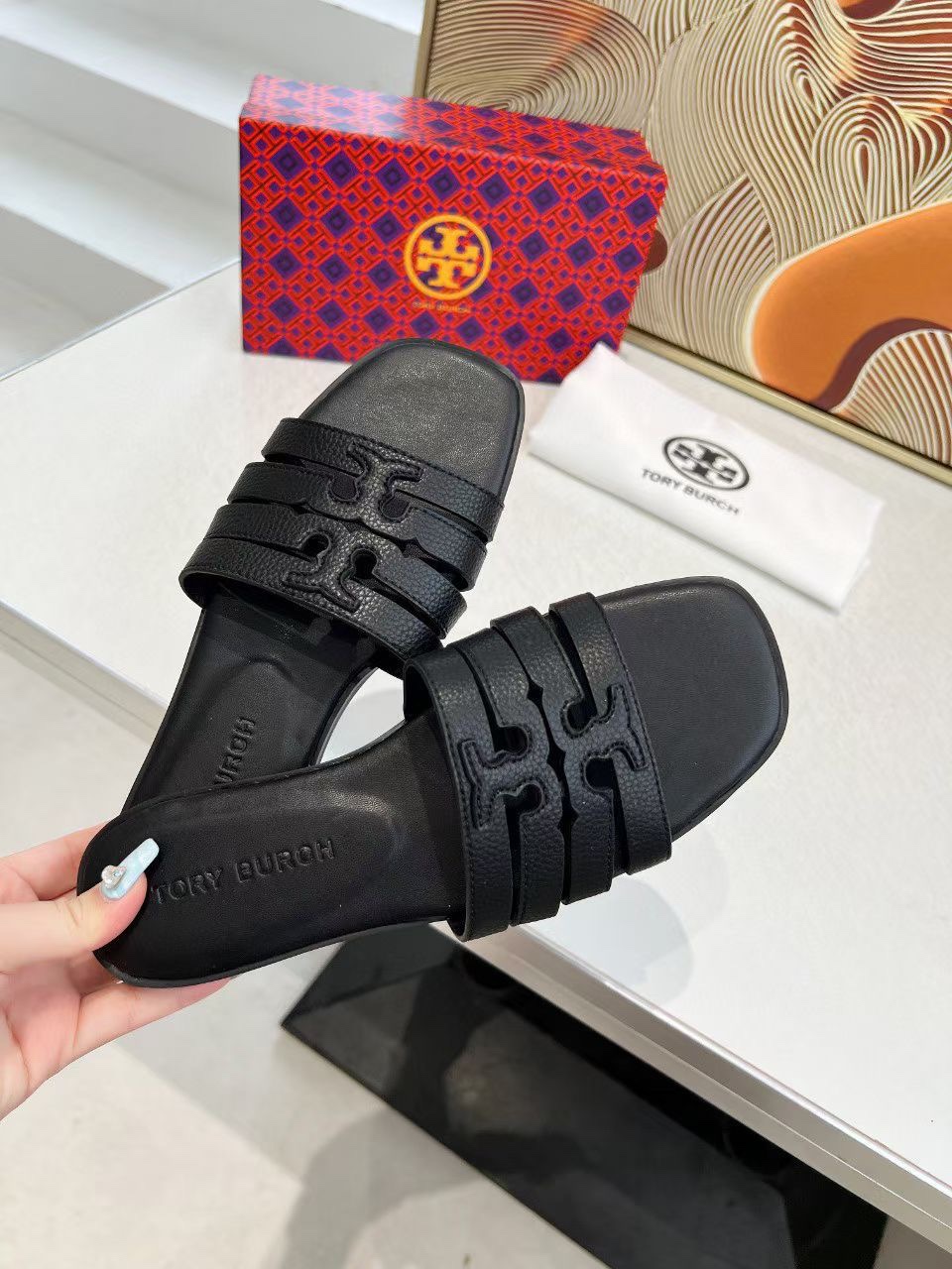 ⬆️23190--TORY BURCH-575 gallery