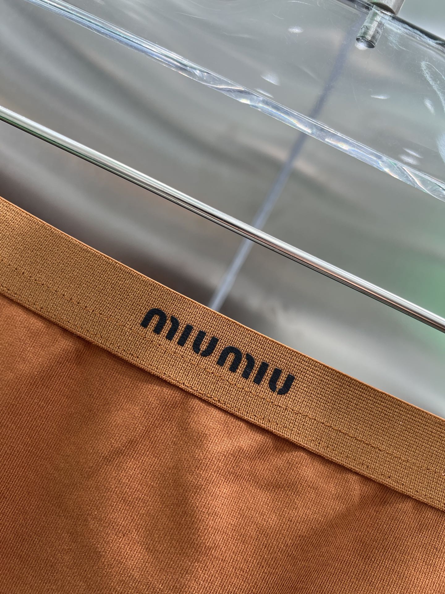 ⬆️23341-MIUMIU-290 gallery