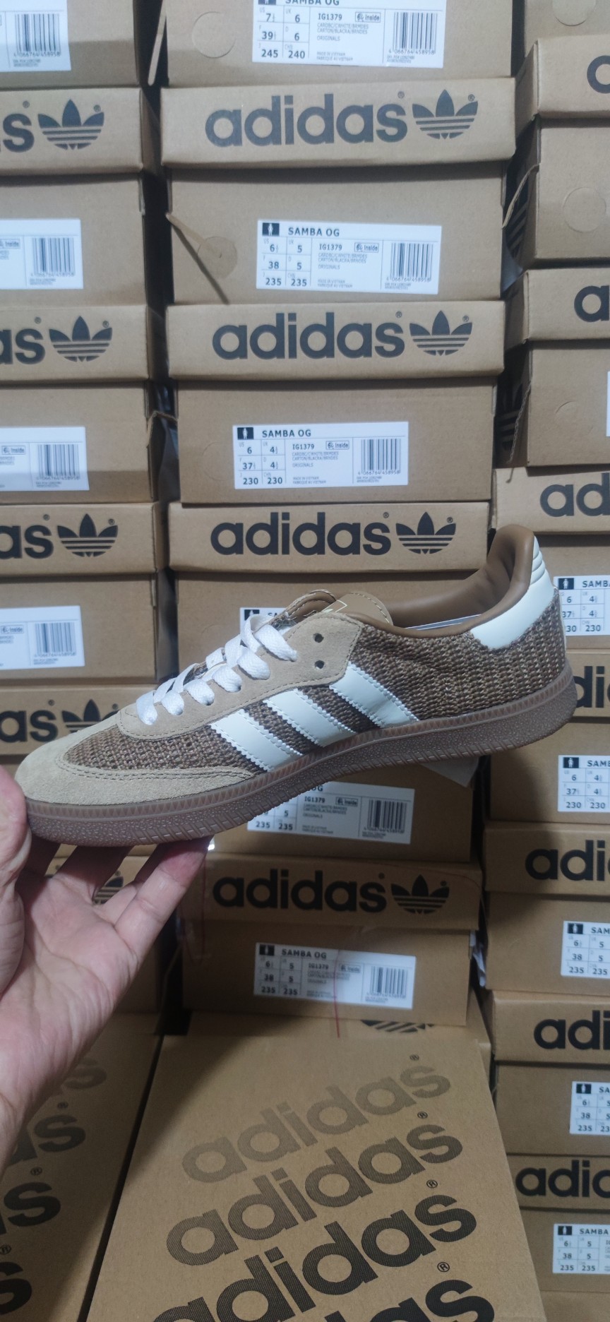 ⬆️23361-Adidas-490 gallery