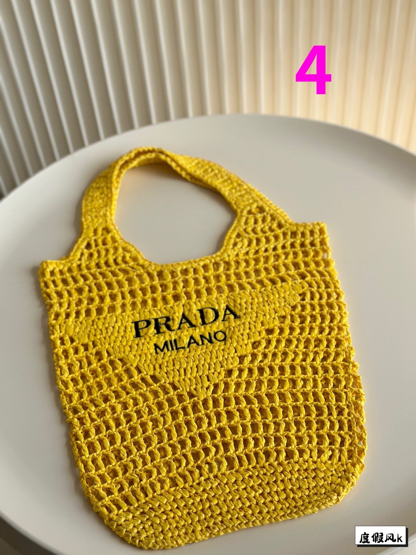 ⬆️23393-PRADA-328 gallery