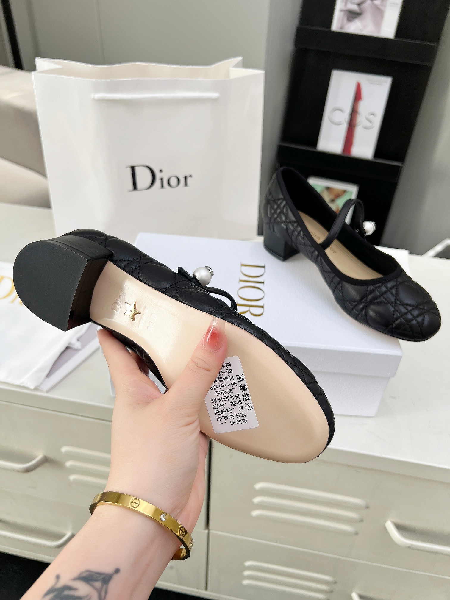 ⬆️23398-DIOR-799 gallery