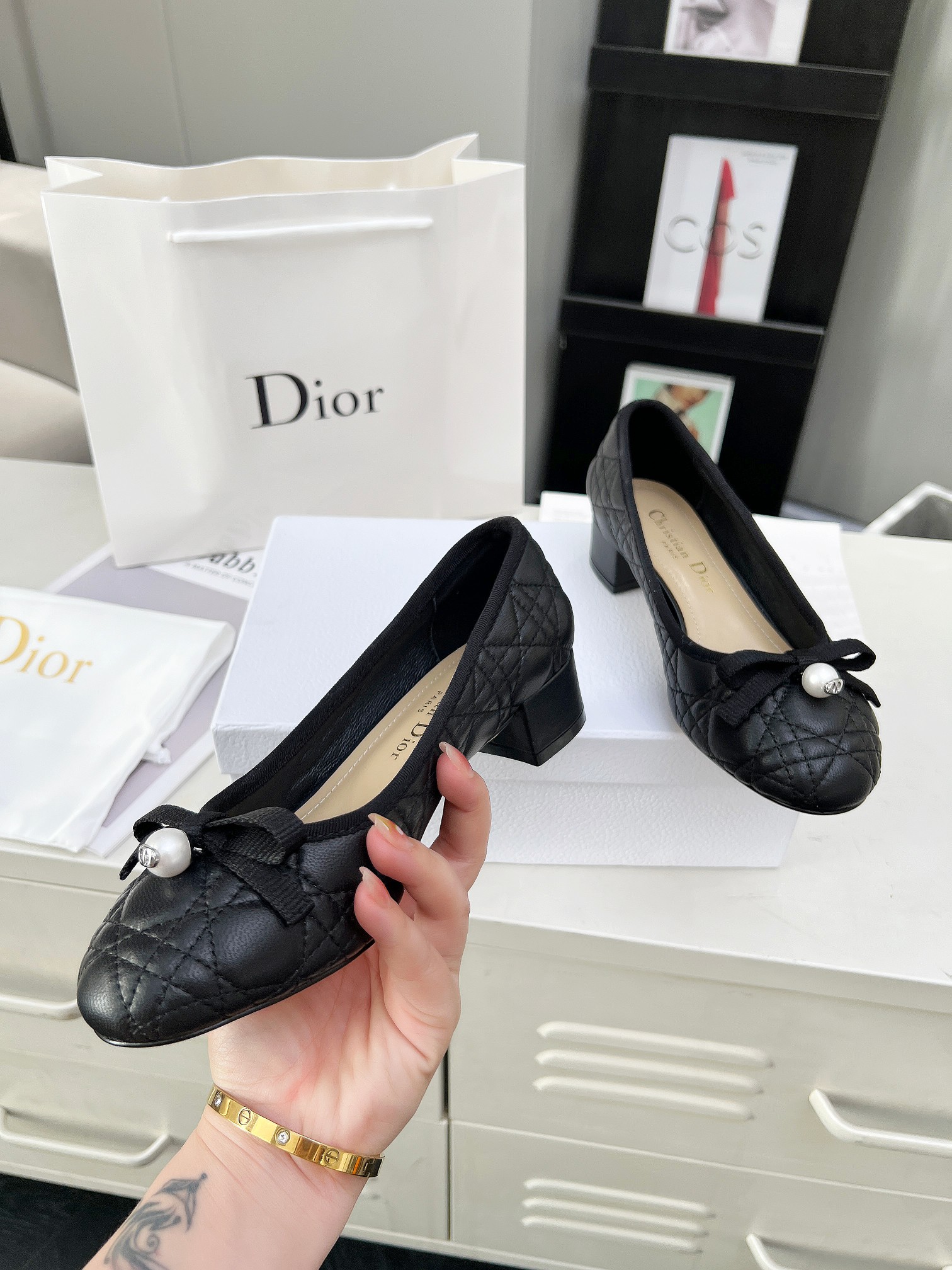 ⬆️23398-DIOR-799 gallery