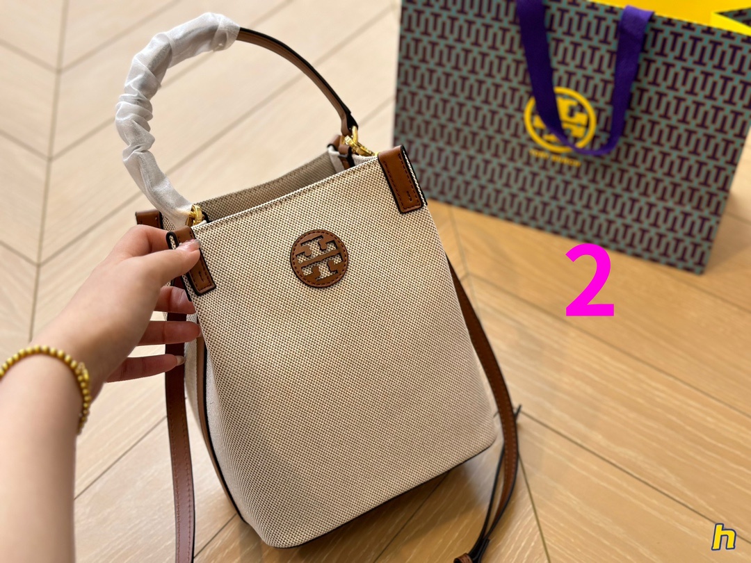 ⬆️23400-Tory Burch-465 gallery