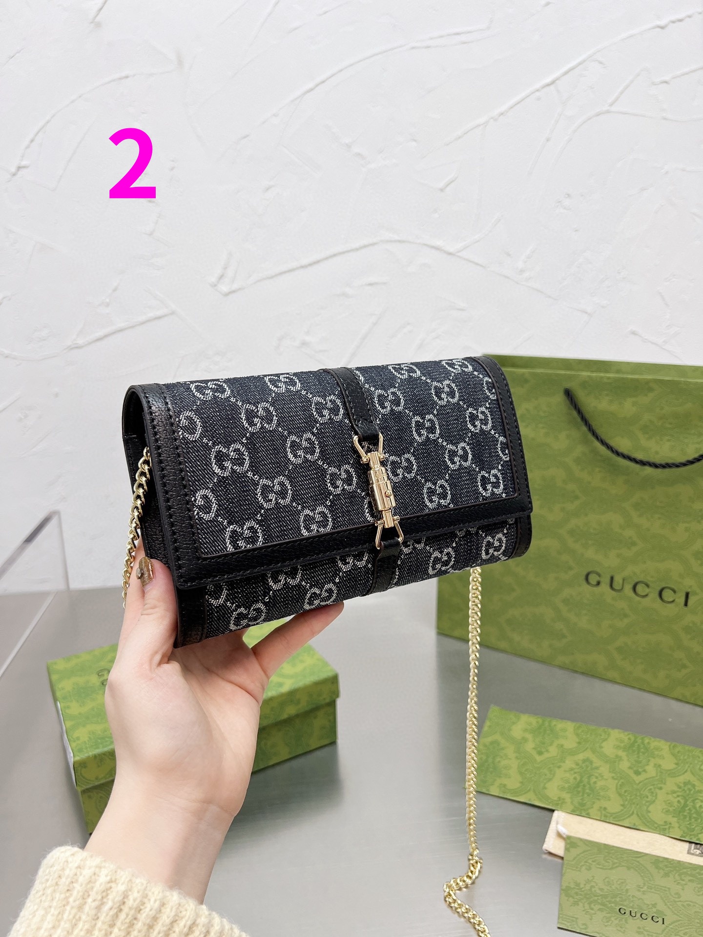 ⬆️23476--Gucci-375 gallery