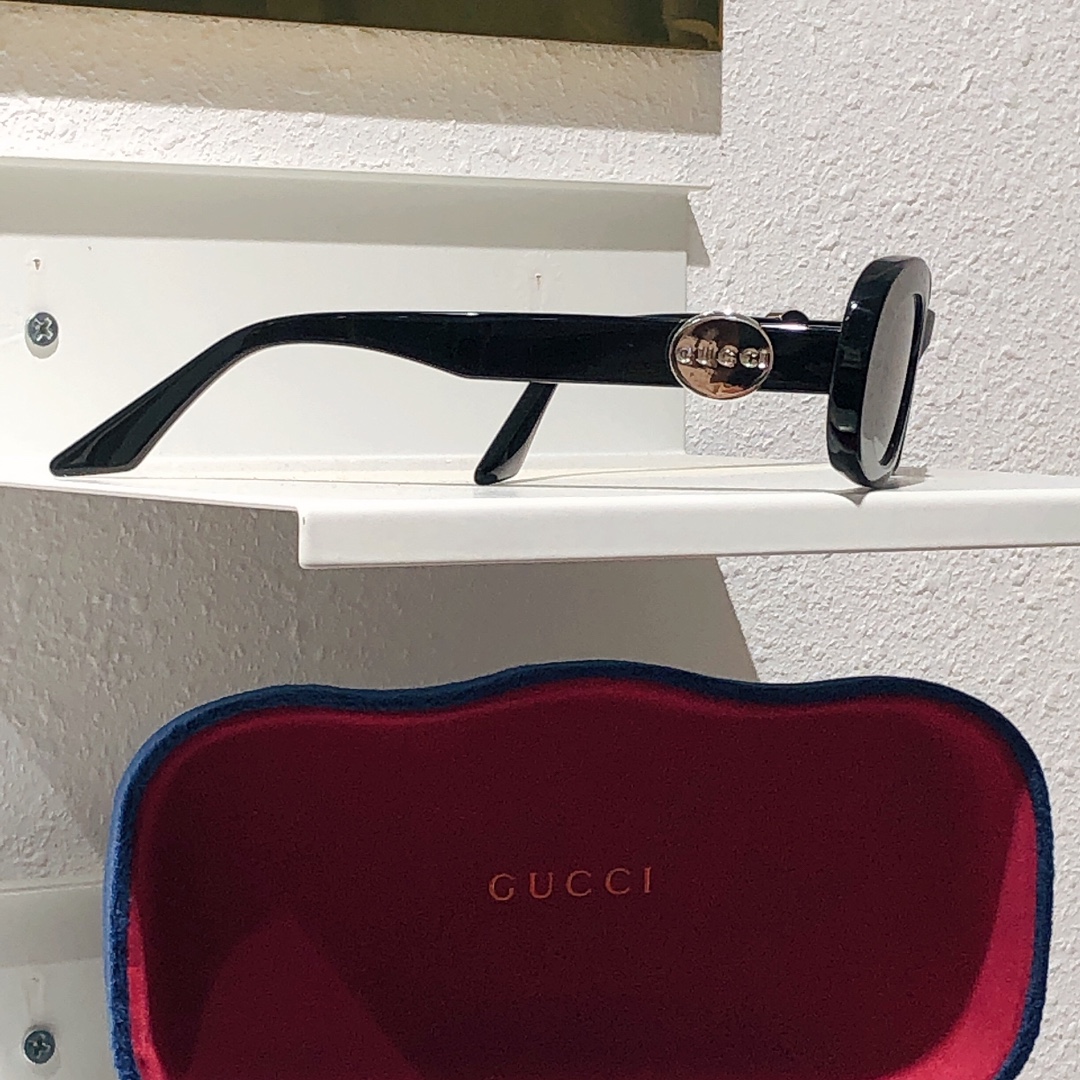 ⬆️23514-Gucci-490 gallery