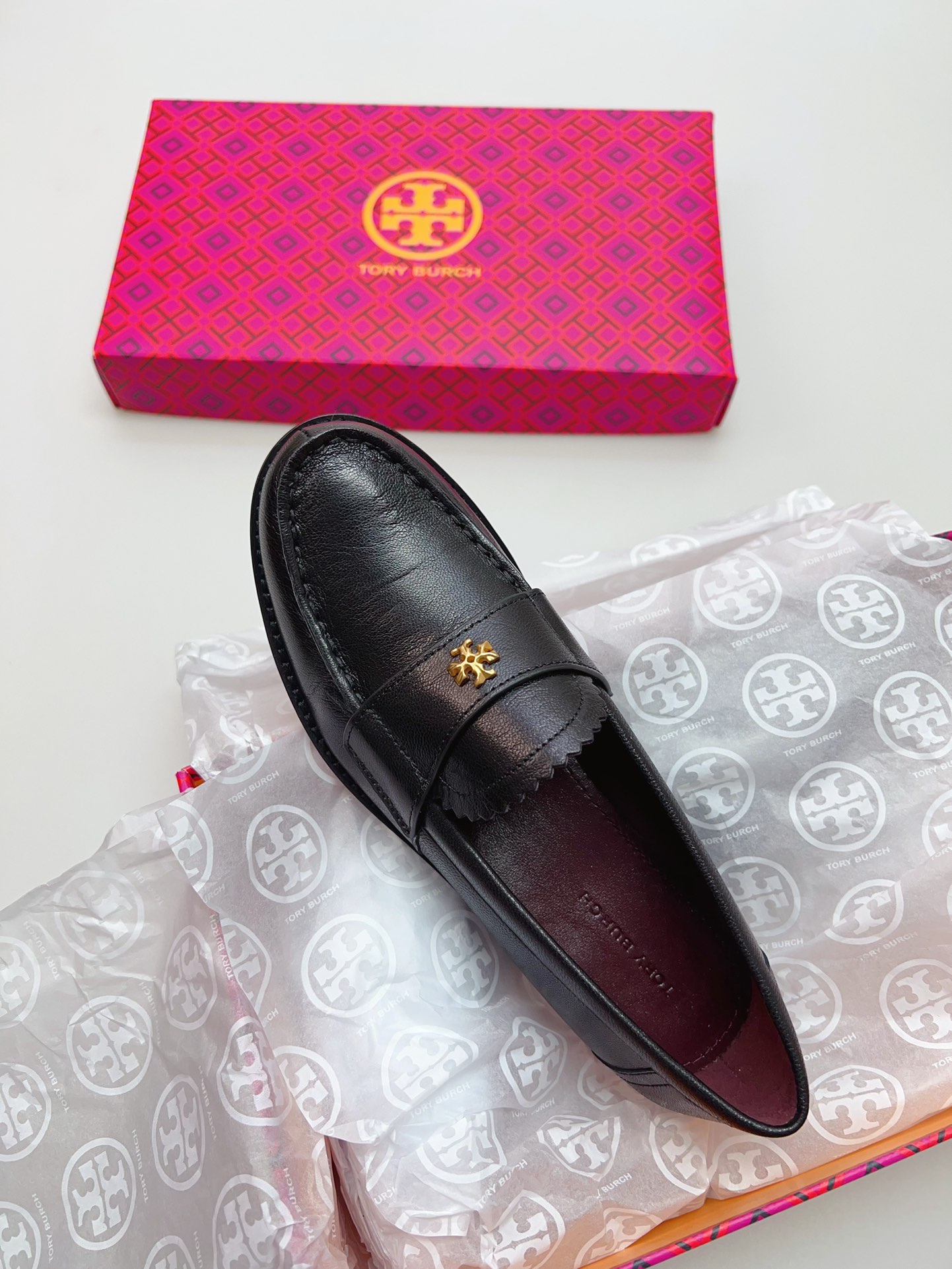 ⬆️23516-Tory Burch-875 gallery