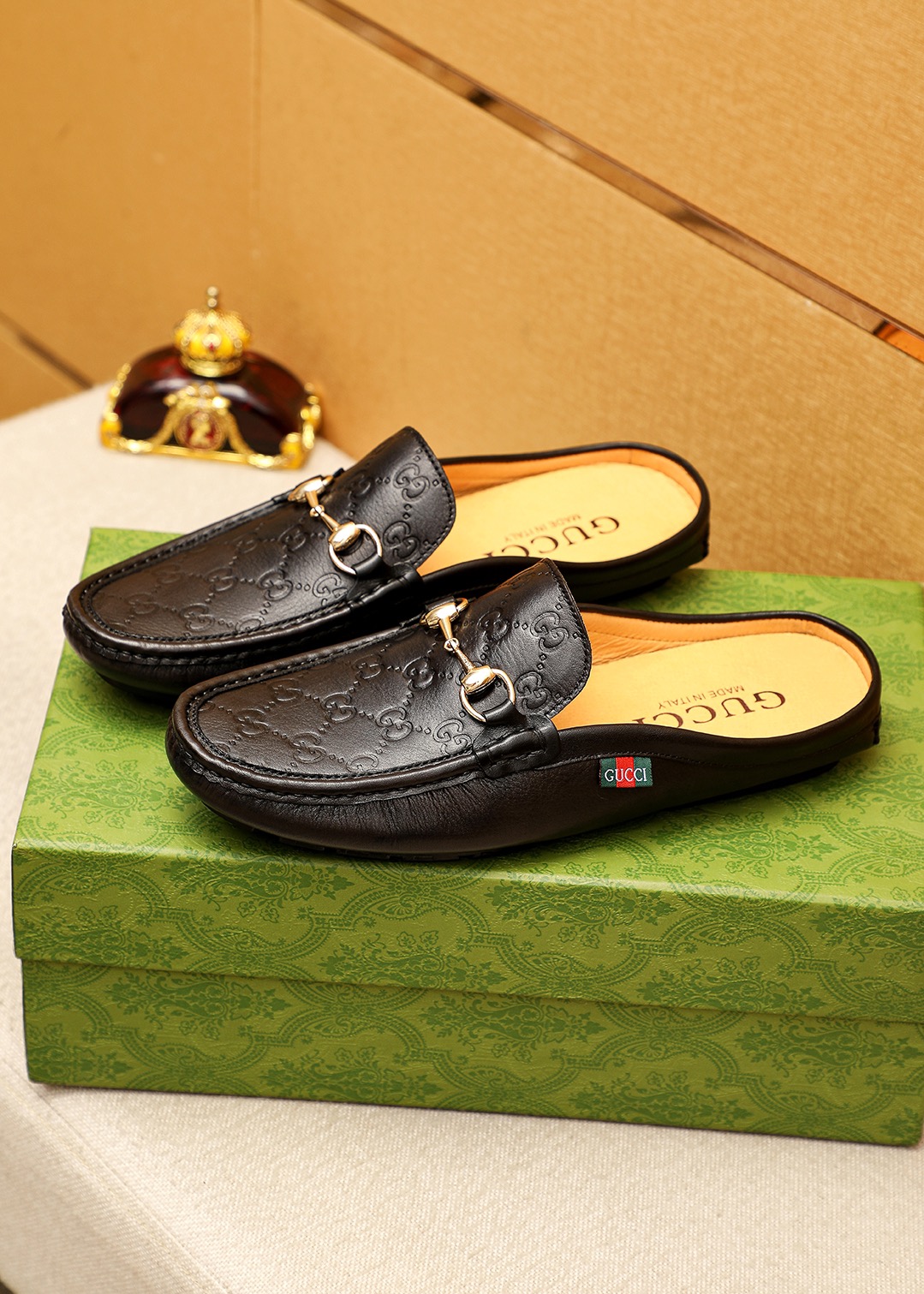 ⬆️23560-Gucci-685 gallery