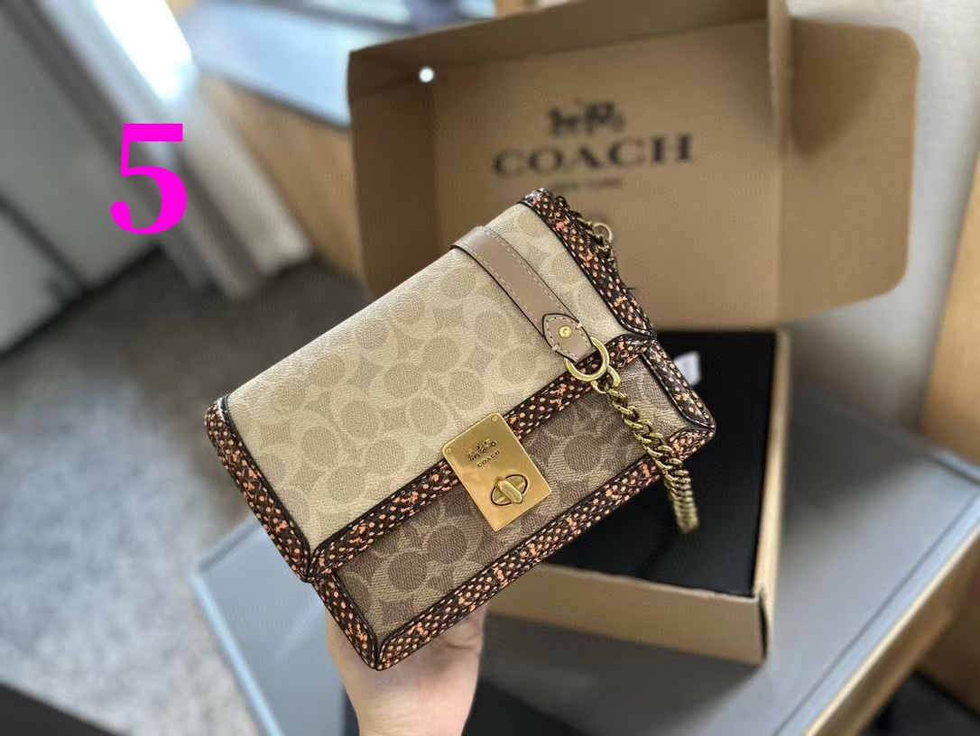 ⬆️23575-COACH-558 gallery